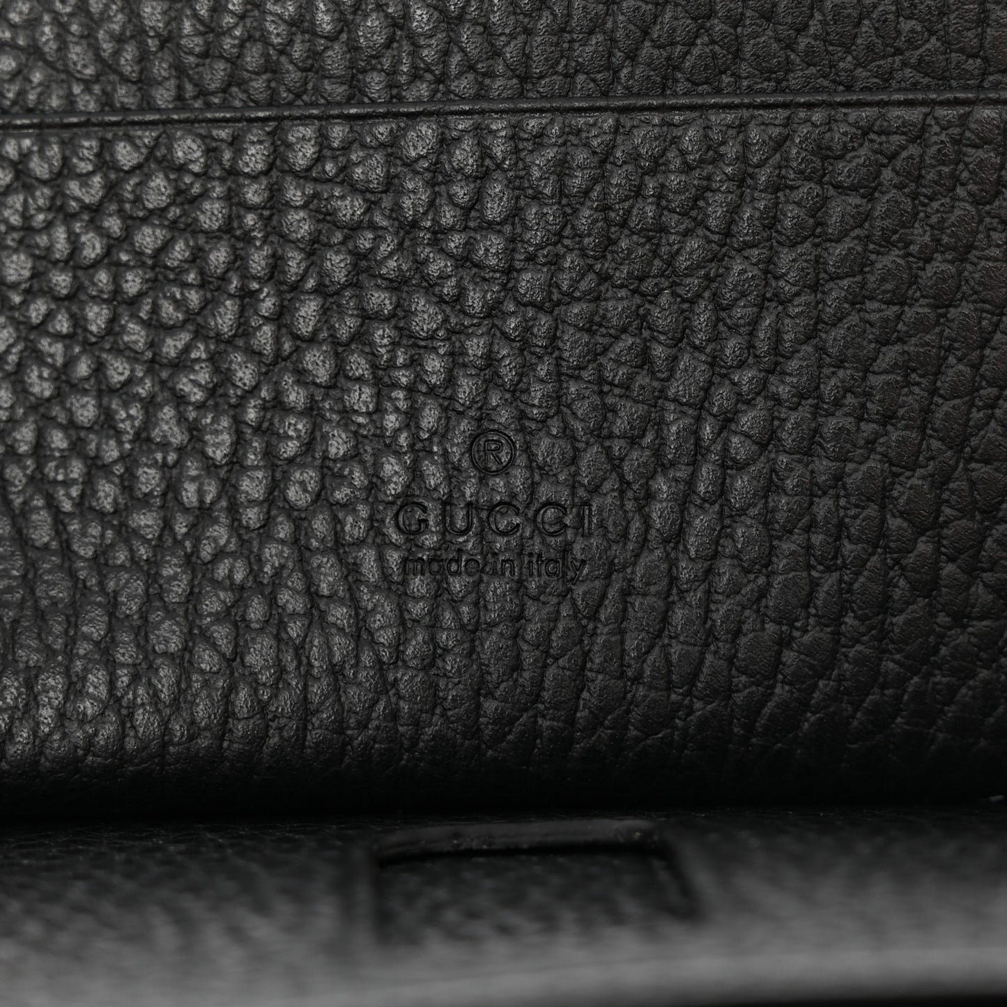 Pebbled Calfskin GG Marmont Card Case Black