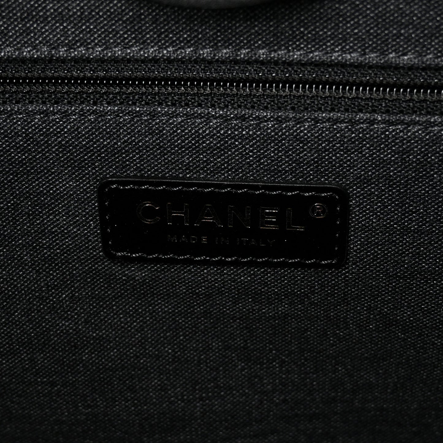 Calfskin Medium Deauville Tote Black