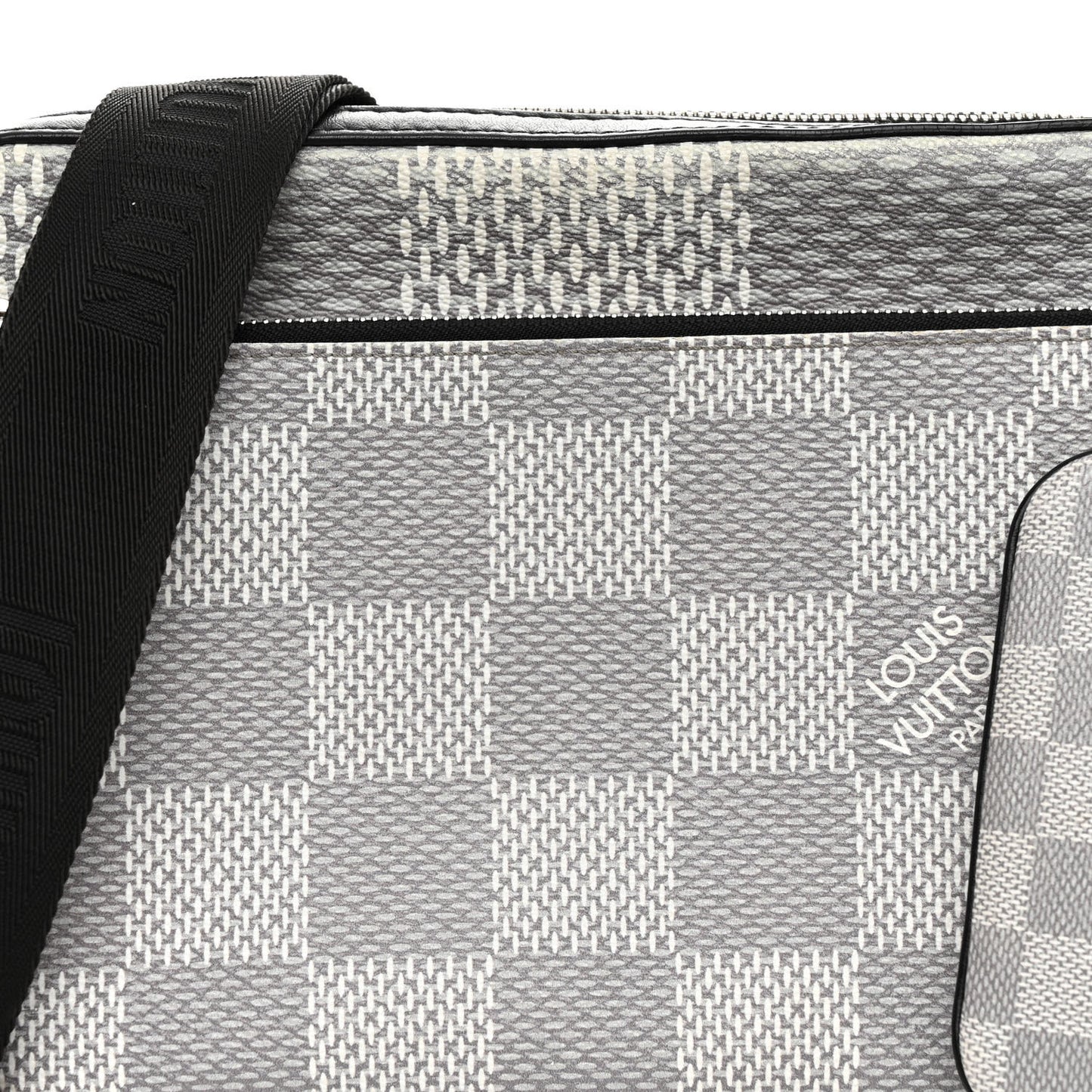 Damier Graphite 3D Trio Messenger Antarctica