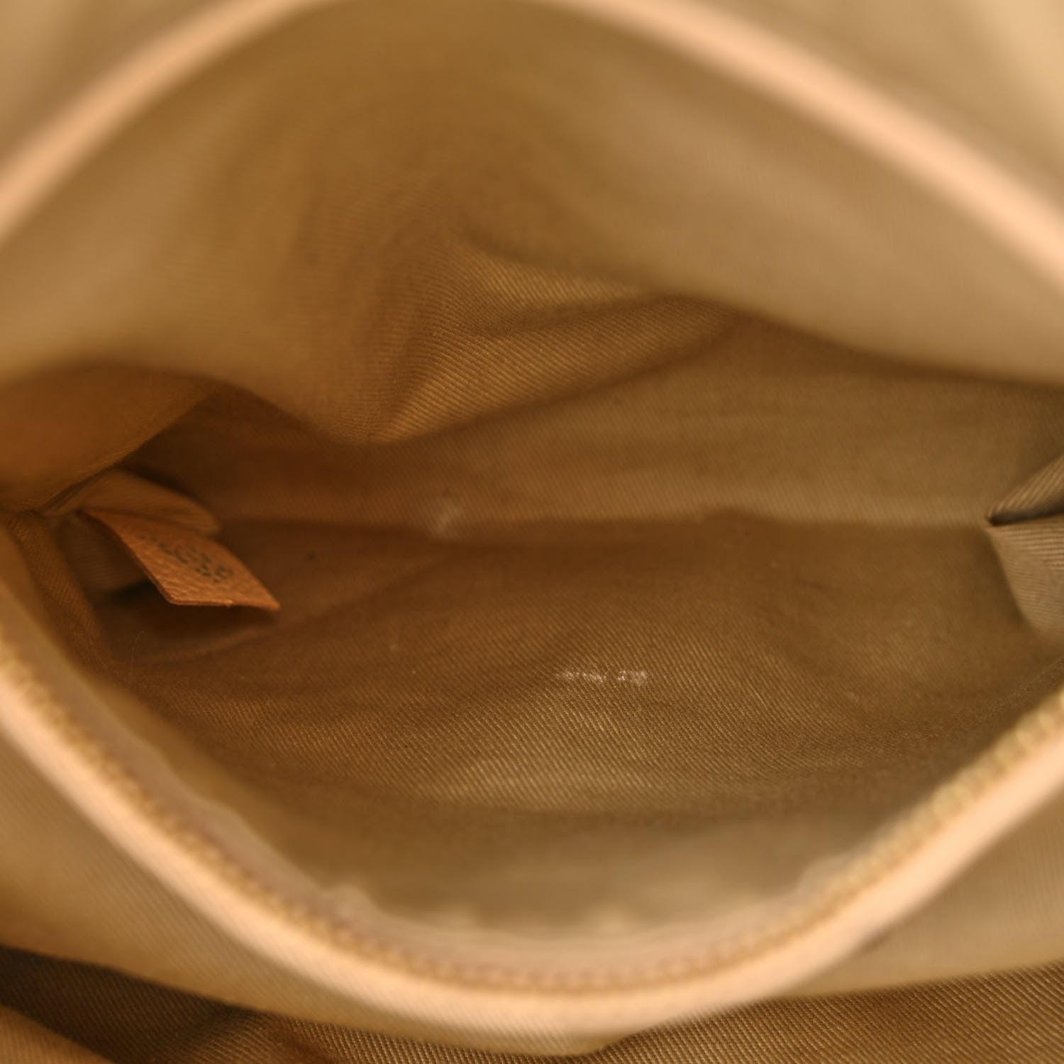 Chloe Calfskin Medium PARATY Biscotti Beige 8 of 19