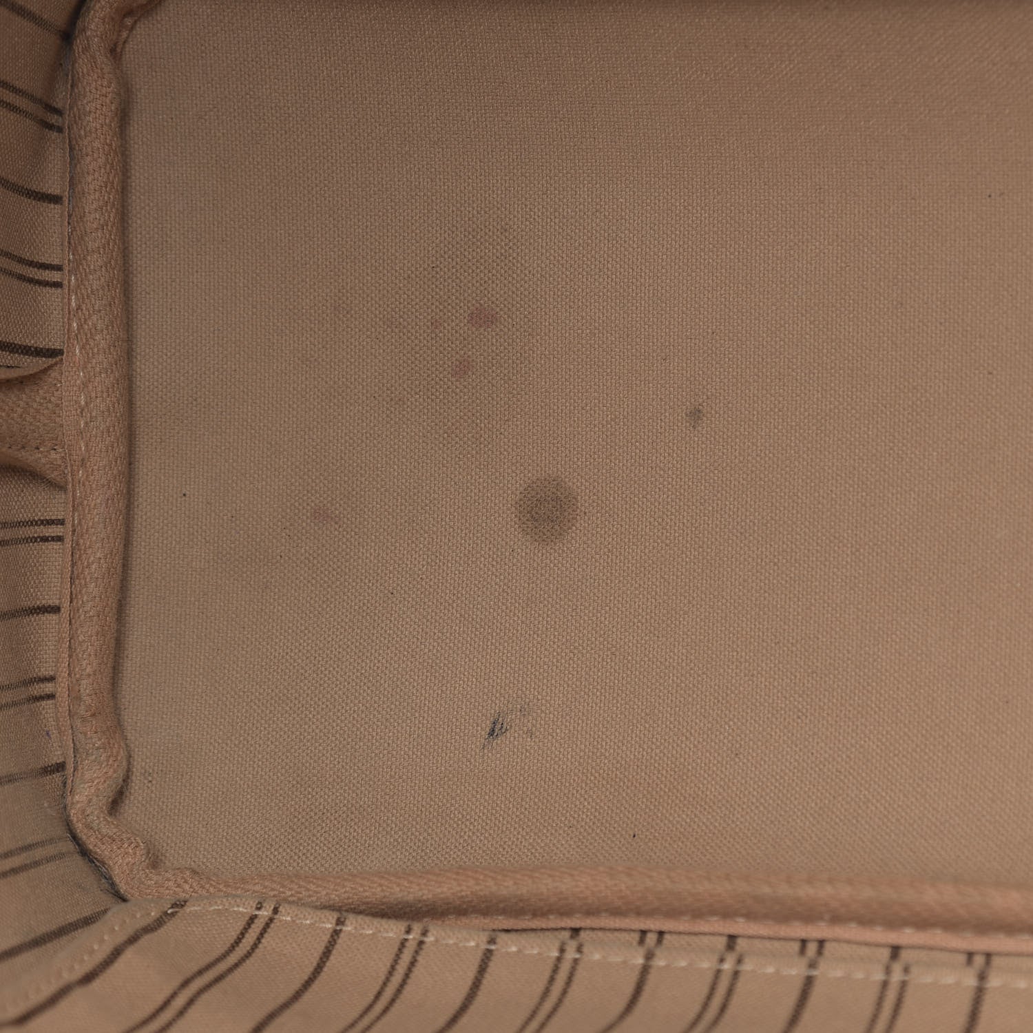 Louis Vuitton Monogram Neo Neverfull MM 19 of 20