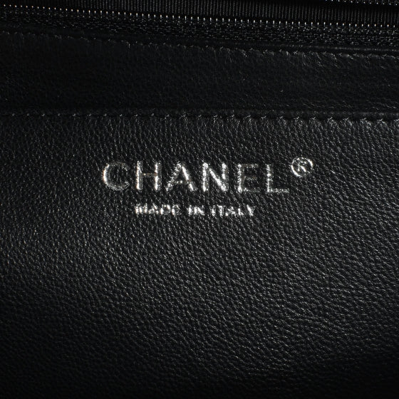 Caviar Maxi Single Flap Black