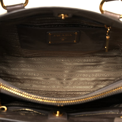 Prada Vitello Shine Tote Giunco 4 of 8