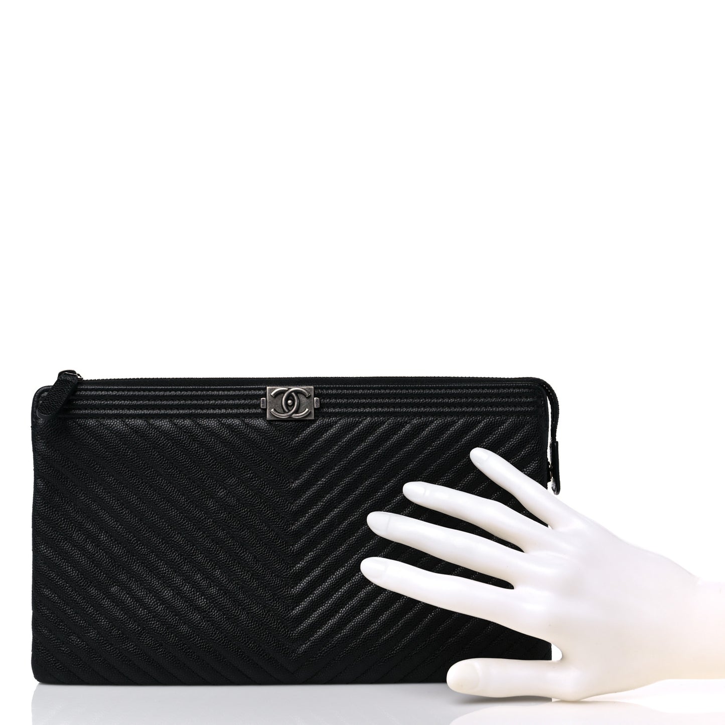 Caviar Chevron Quilted Small Zipped Boy Pouch Black