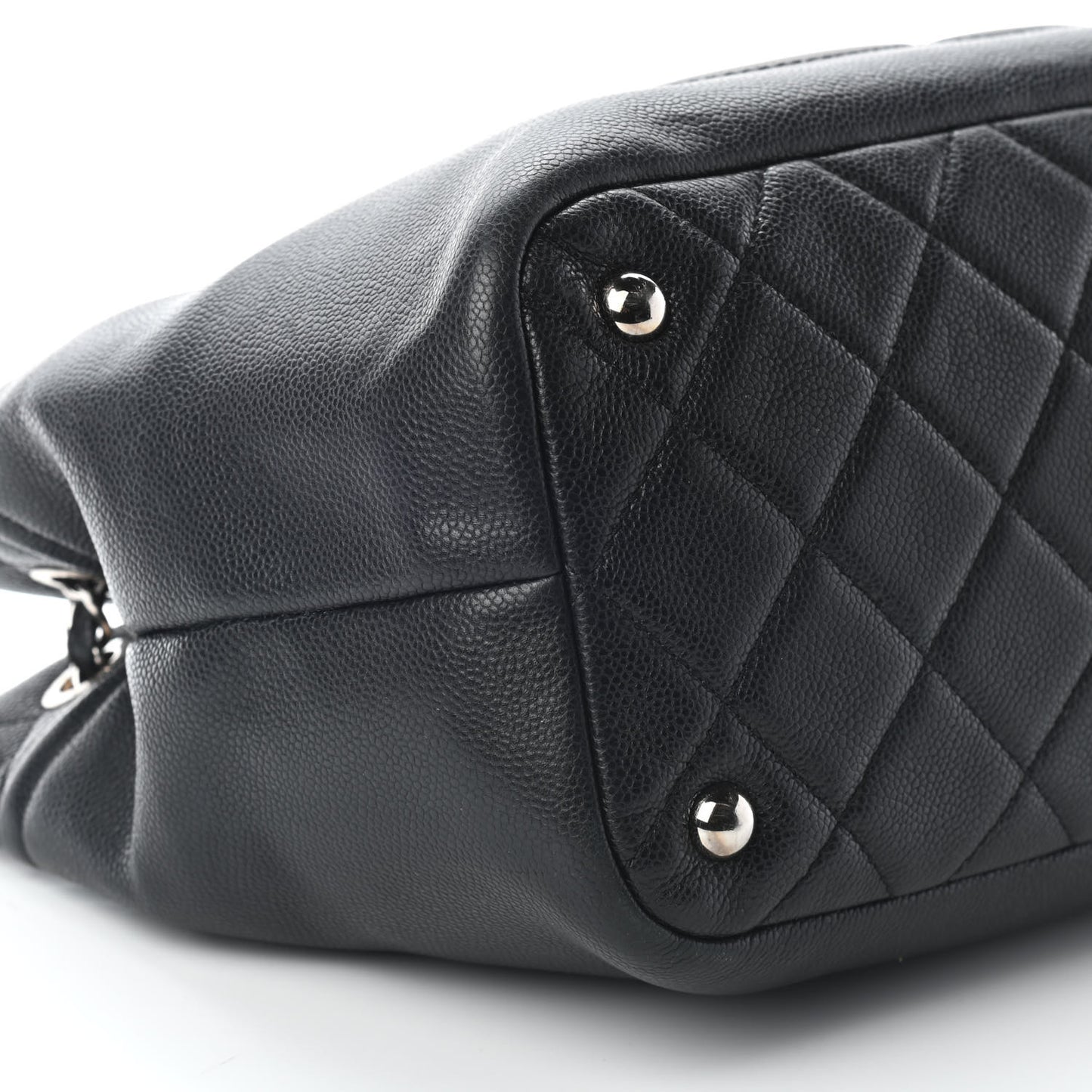 Caviar Timeless CC Soft Tote Black