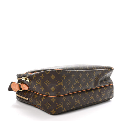 Louis Vuitton Monogram Reporter GM 4 of 10