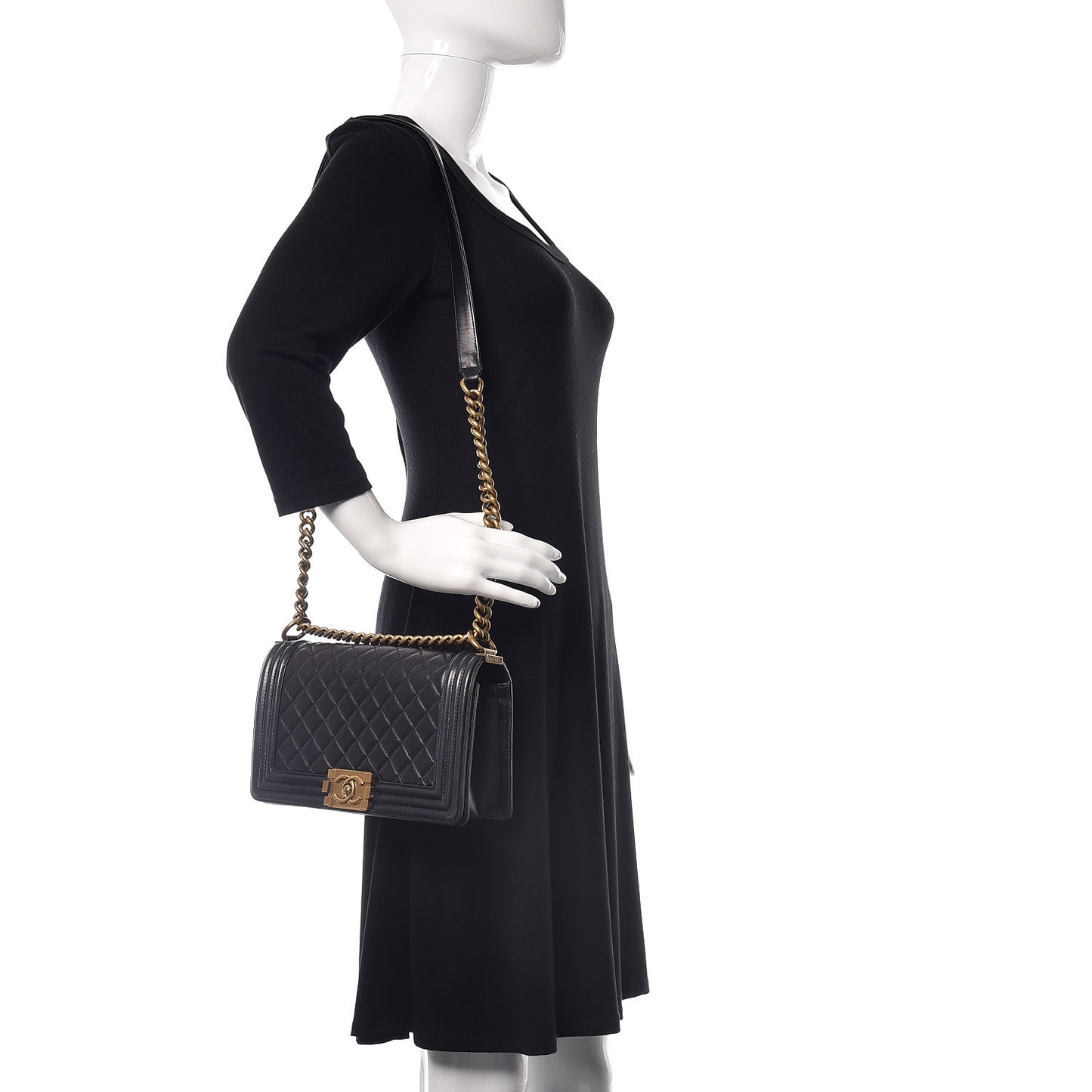 Lambskin Quilted Medium Boy Flap Pearly Black