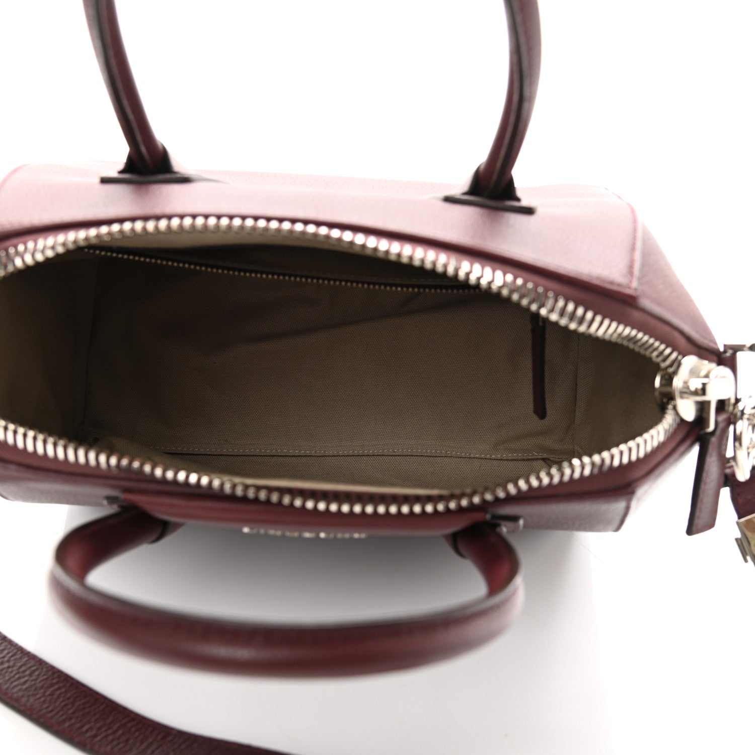 Givenchy Sugar Goatskin Medium Antigona 5 of 10