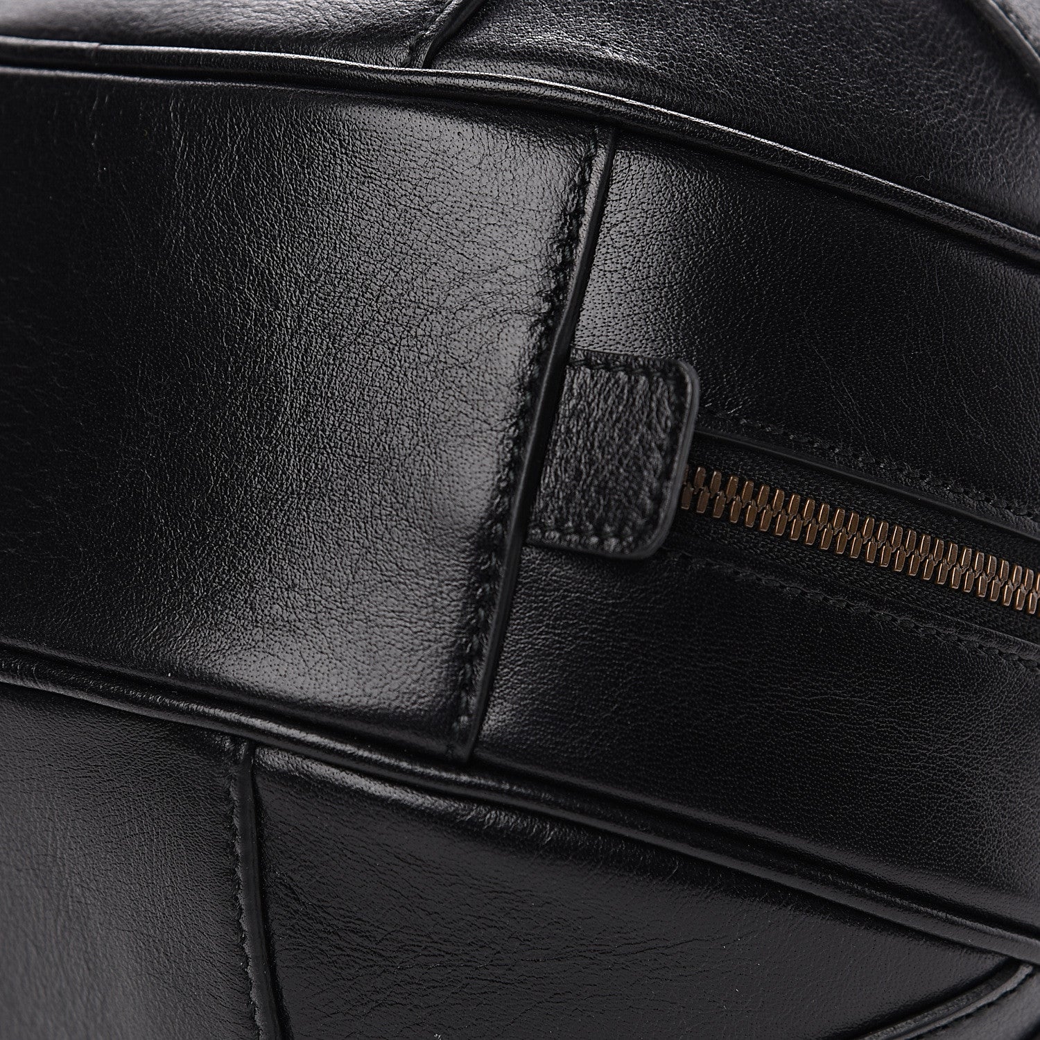 Gucci Piuma Lux Energy Tifosa Basketball Shaped Shoulder Bag Black 11 of 11