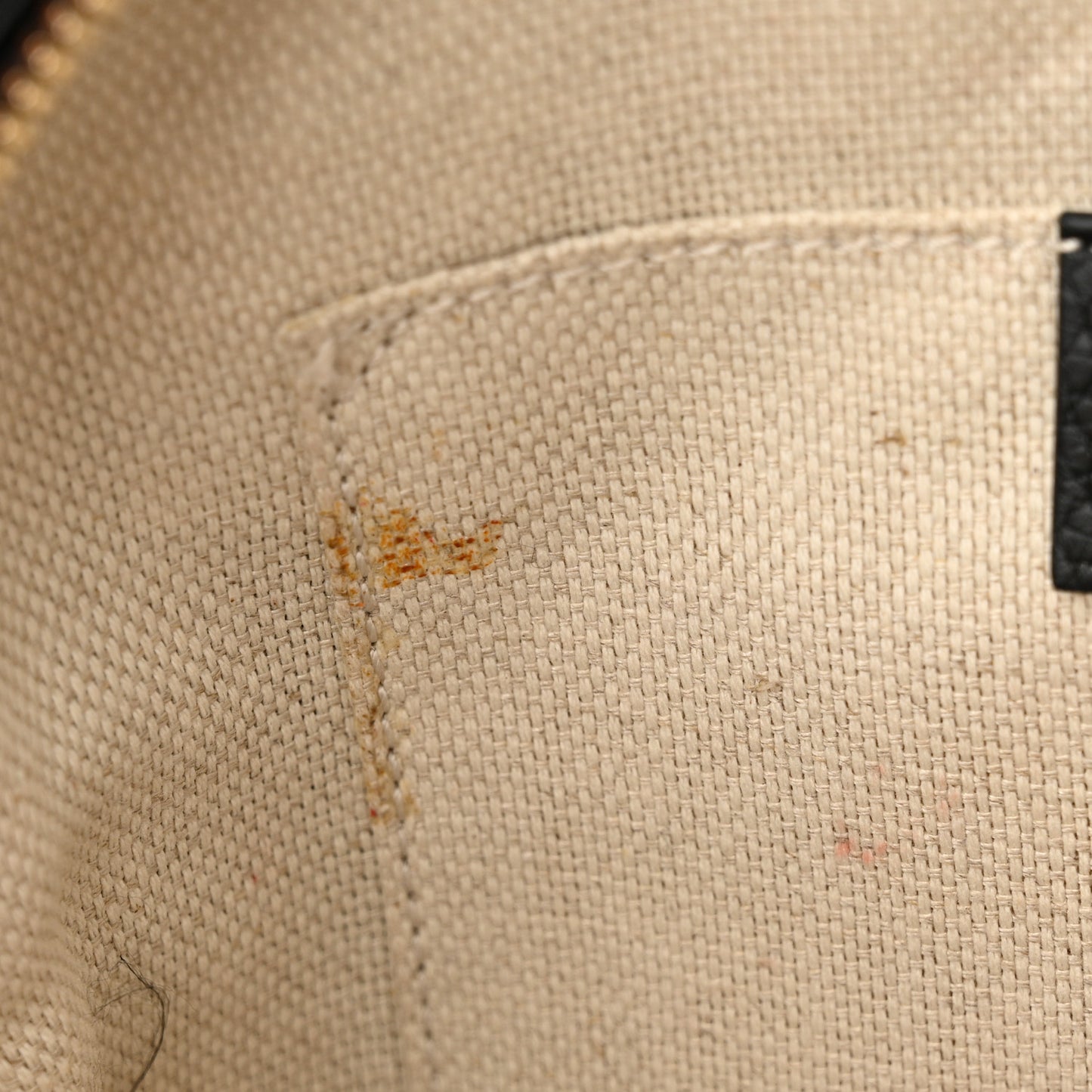 Pebbled Calfskin Small Soho Disco Bag Black