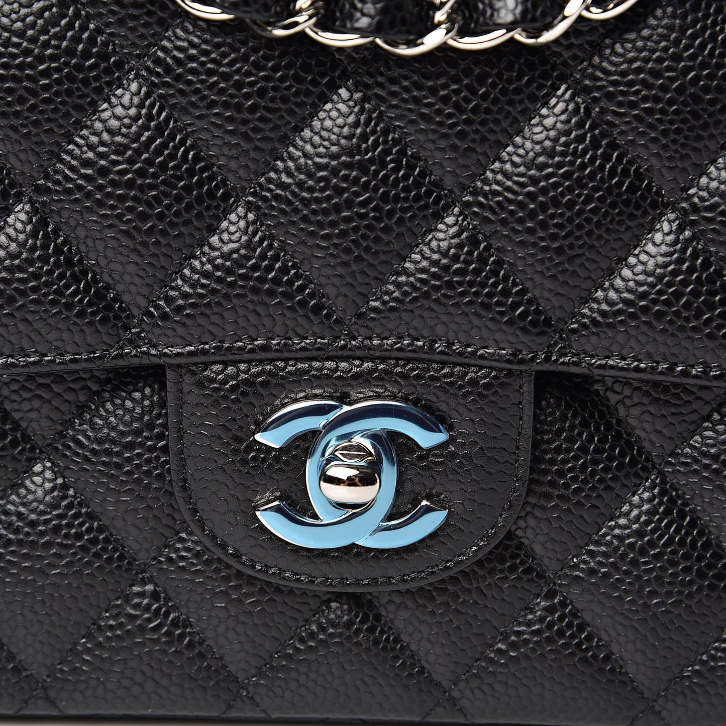 Caviar Quilted Medium Double Flap Black