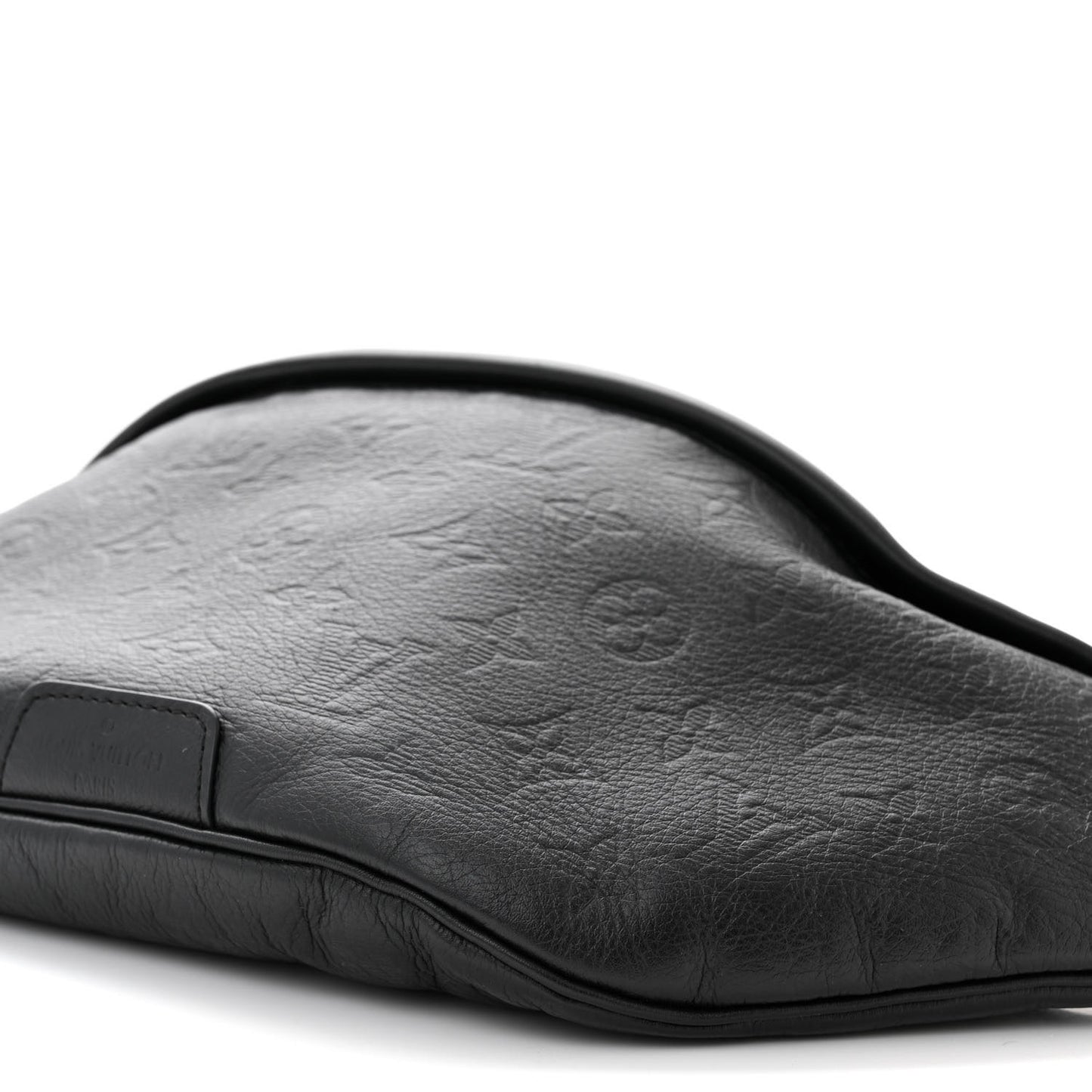 Calfskin Monogram Shadow Discovery Bumbag Black