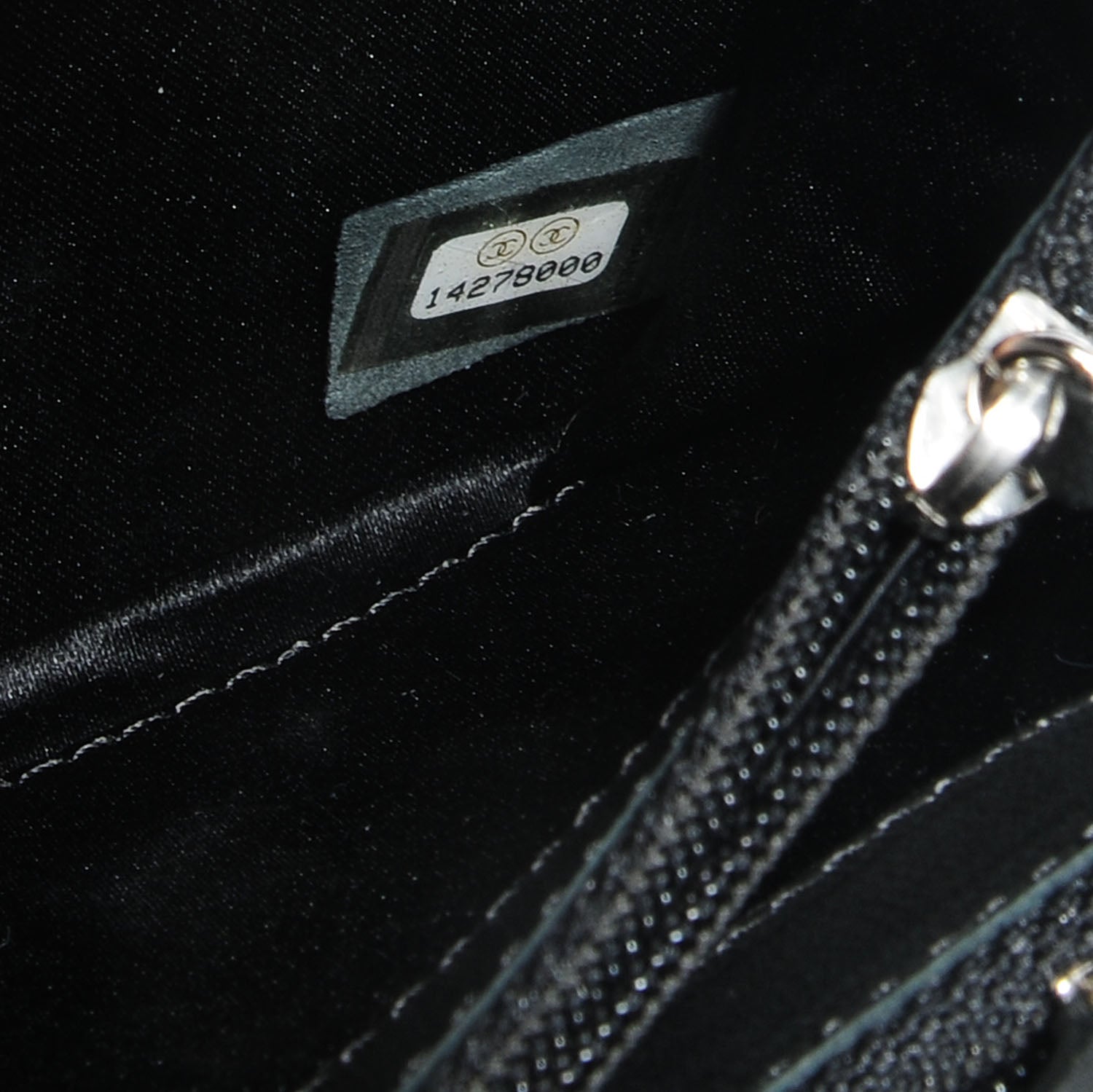 Chanel Patent Quilted Clutch Flap Black 8 of 8