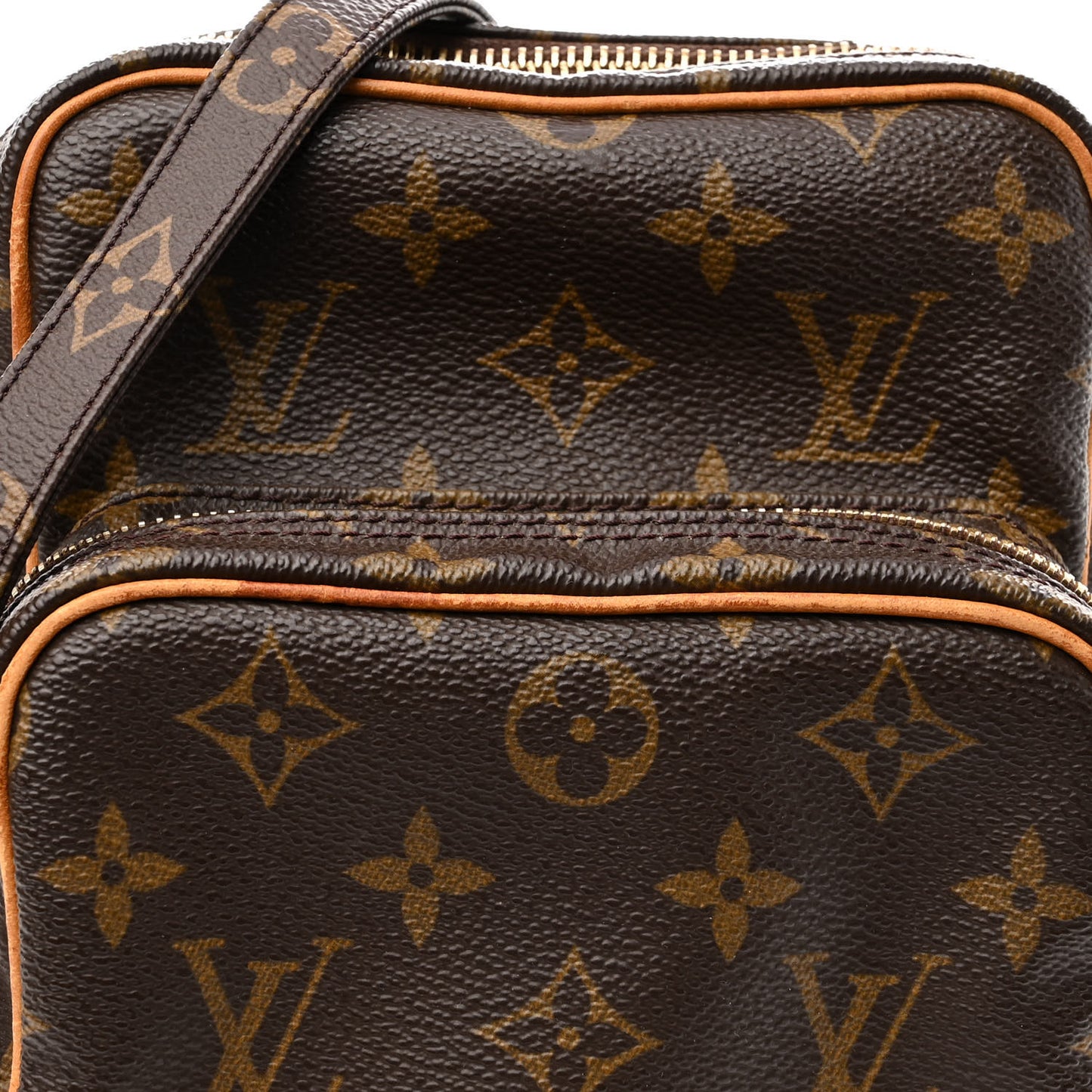 Monogram Amazone