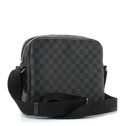 Louis Vuitton Damier Graphite Dayton Reporter PM 2 of 16