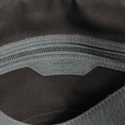 Louis Vuitton Taiga Milo Messenger Glacier 6 of 7