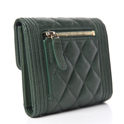 Chanel Caviar Quilted Compact Boy Wallet Green 3 of 10
