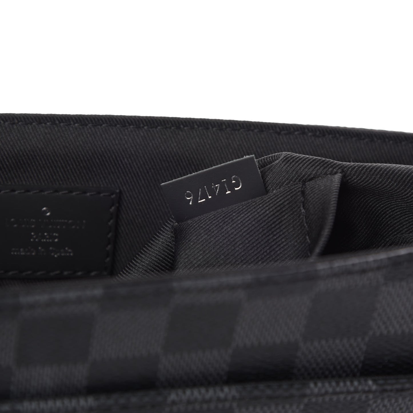 Damier Graphite District PM