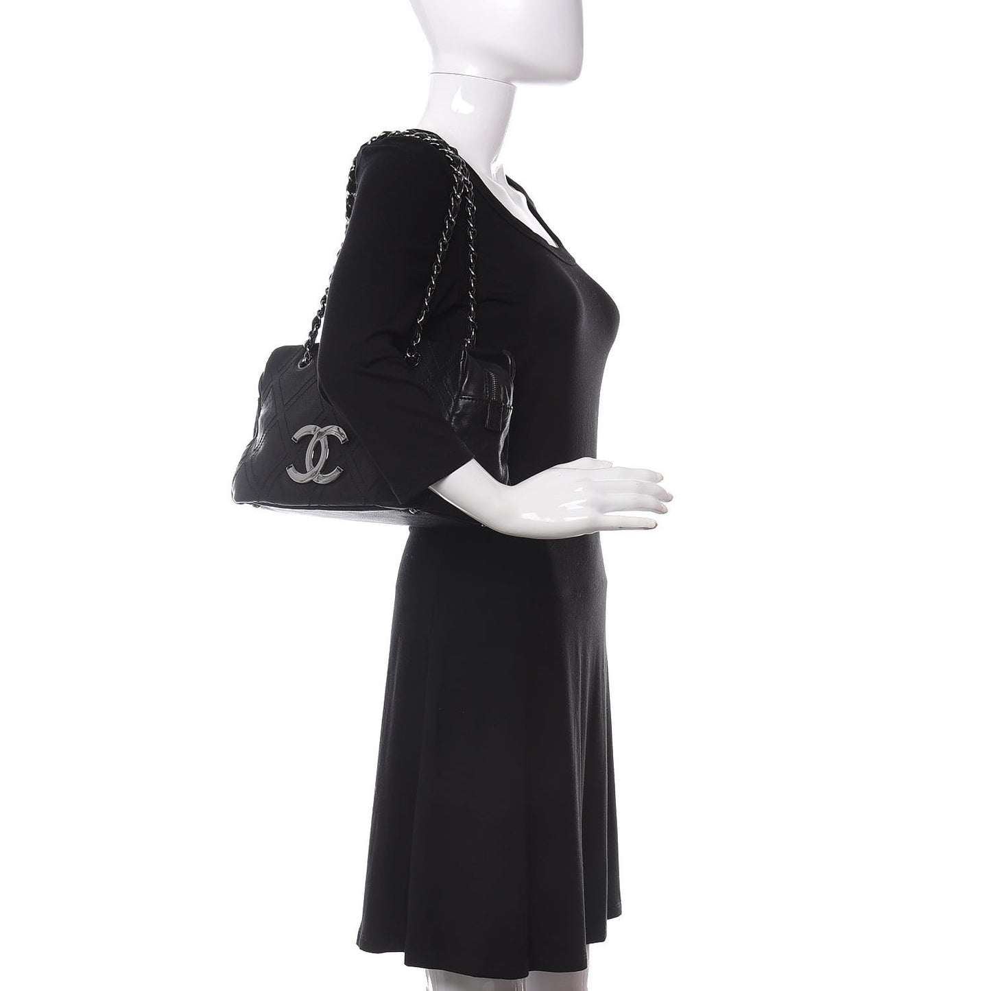 Calfskin Diamond Stitch Tote Black