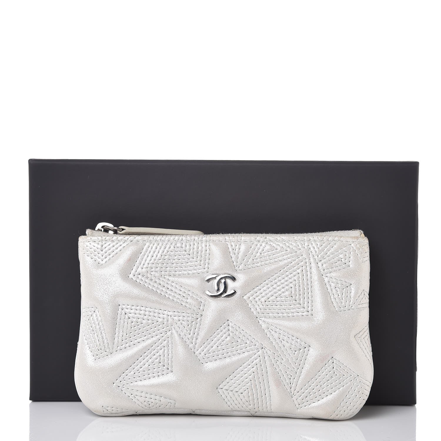 Chanel Metallic Lambskin Star Embossed Coin Purse Case Light Silver 13 of 13