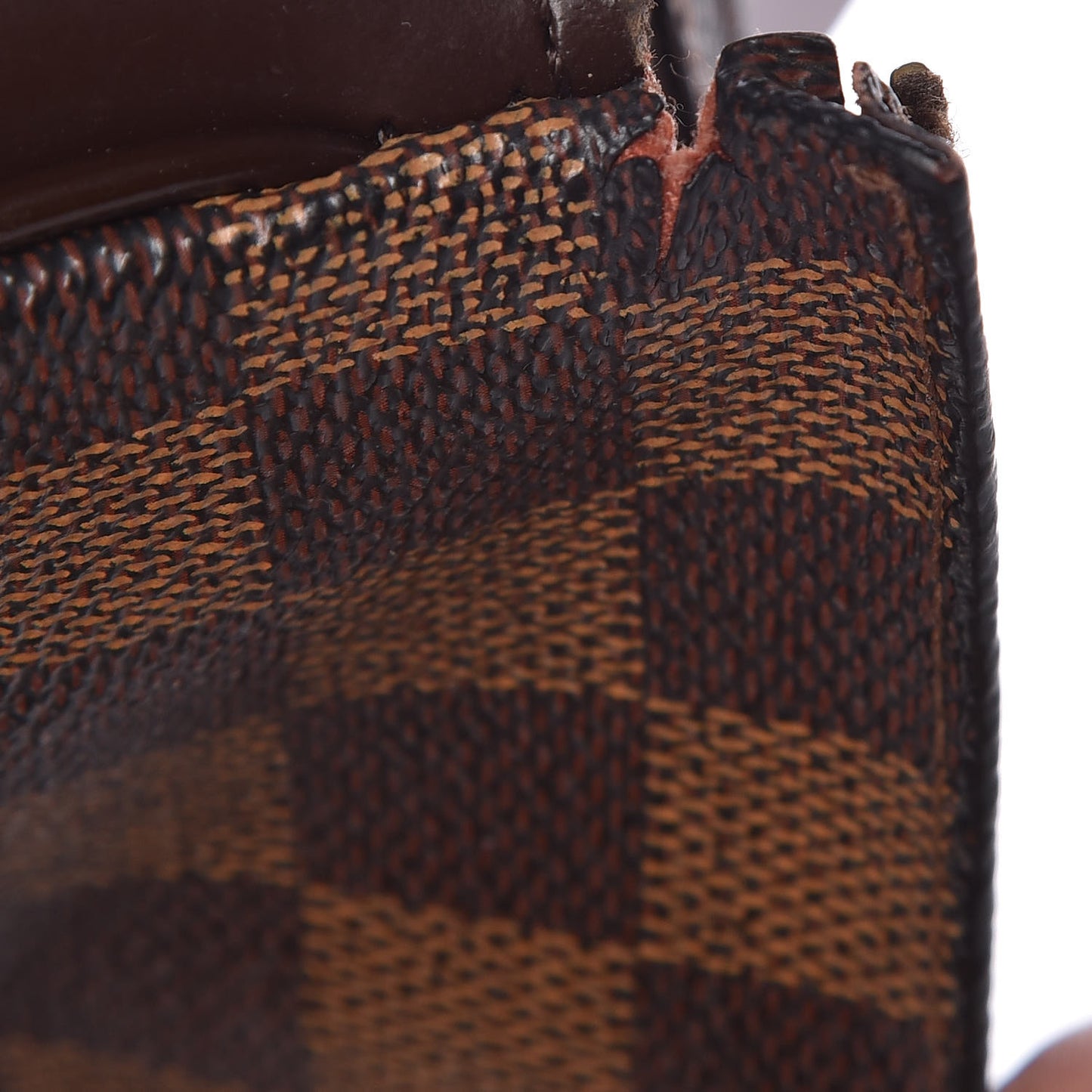 Damier Ebene Navona Pochette Accessories