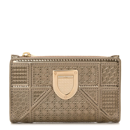 Christian Dior Metallic Patent Micro-Cannage Diorama Medium Wallet Champagne 1 of 8