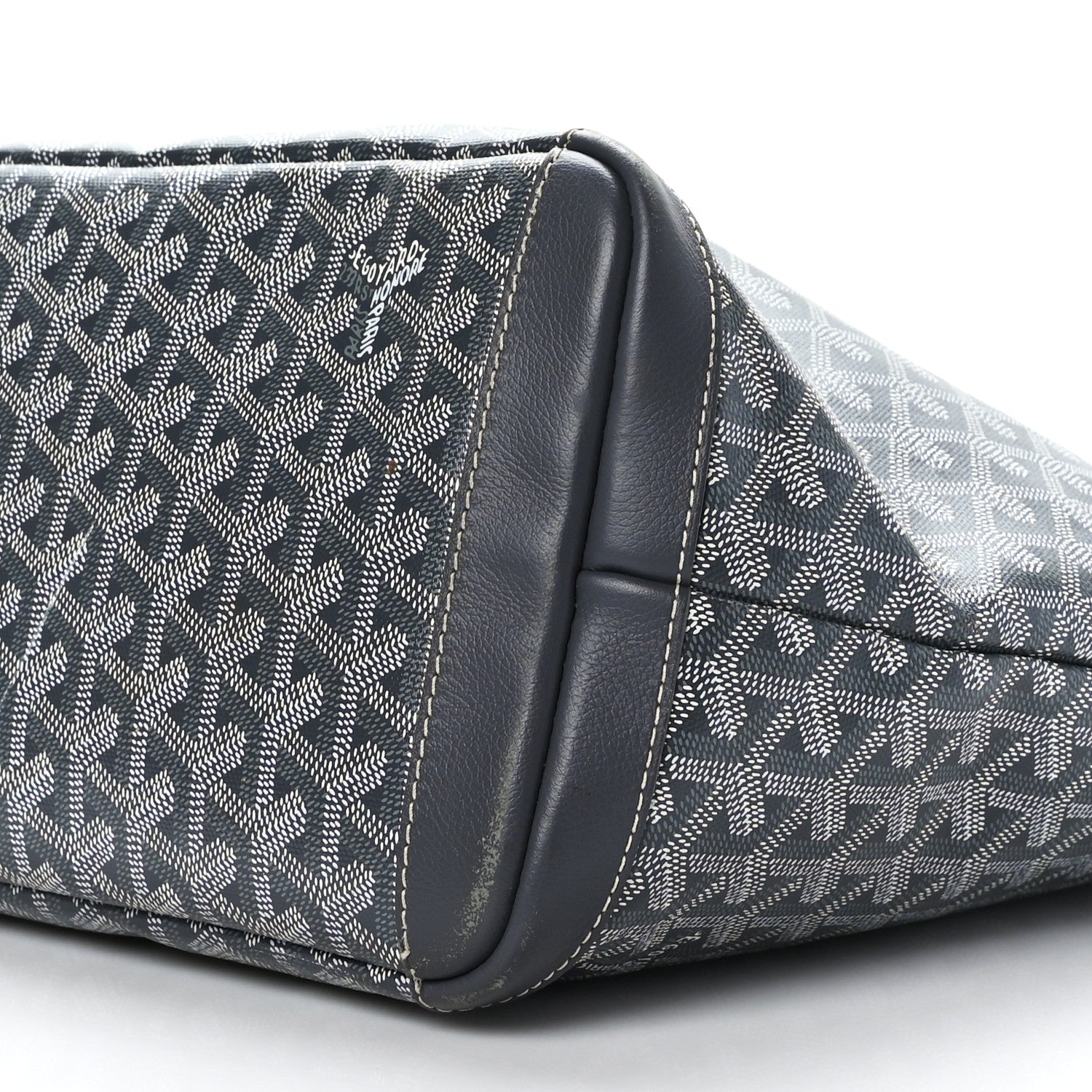 Goyard Goyardine Artois MM Grey 9 of 9