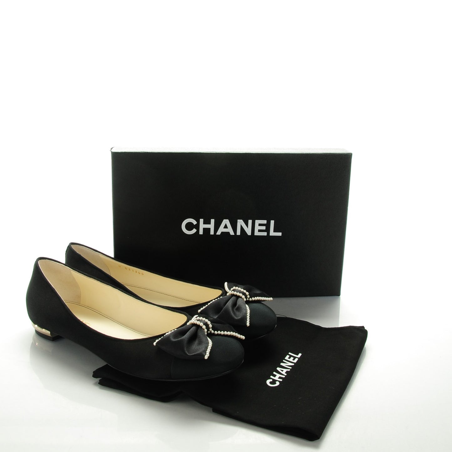 Satin Pearl Bow Ballerina Cap Toe Flats 40 Black