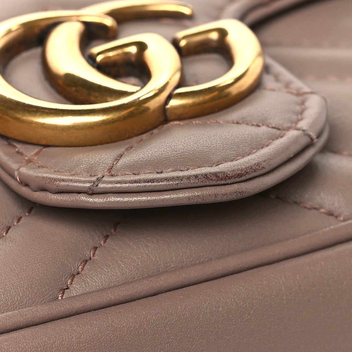 Calfskin Matelasse Super Mini GG Marmont Shoulder Bag Porcelain Rose