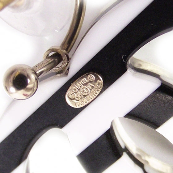 Chanel Lucite Pearl CC Earrings Black/White 5 of 5