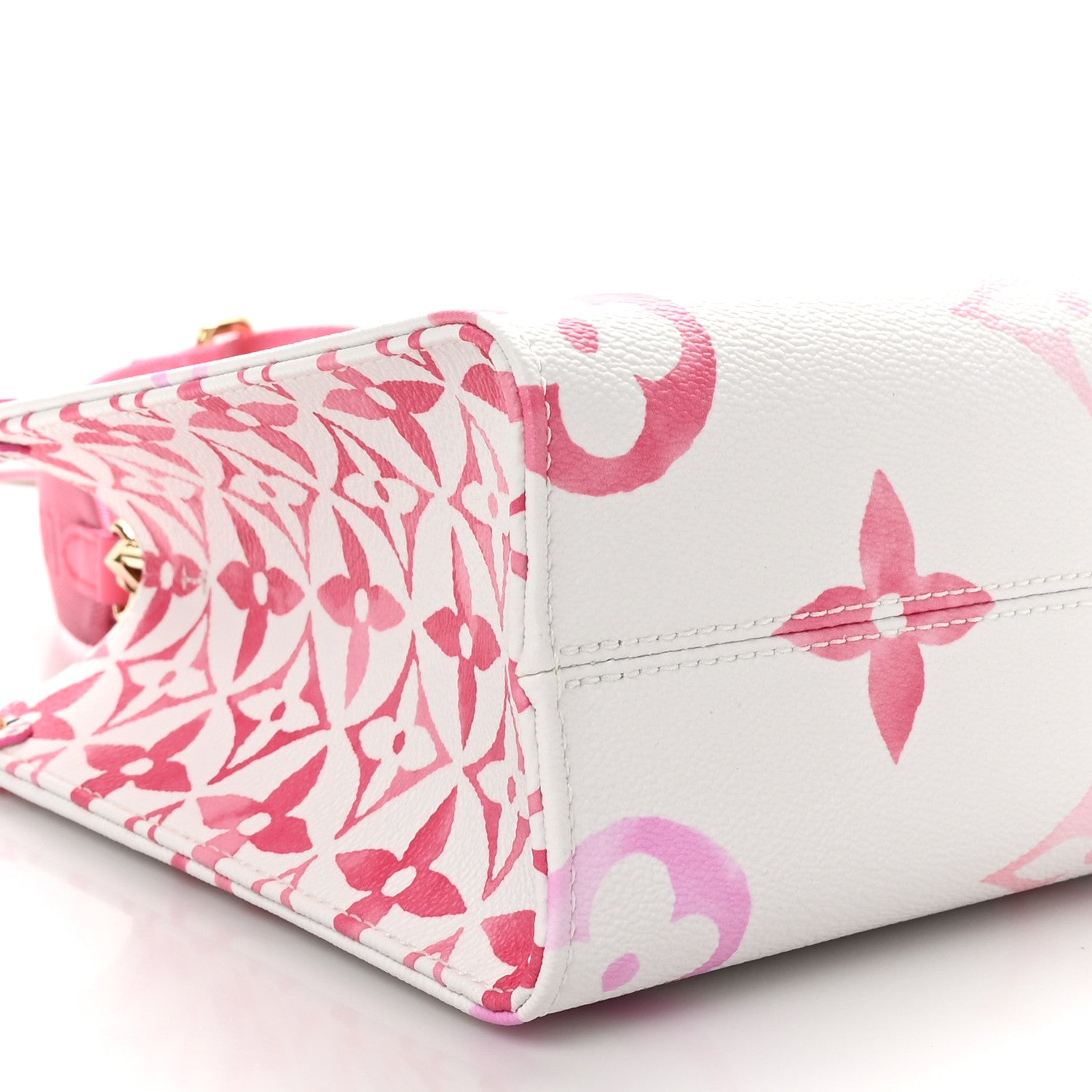 Louis Vuitton Monogram Giant By The Pool 2.0 Onthego PM Pink 8 of 10
