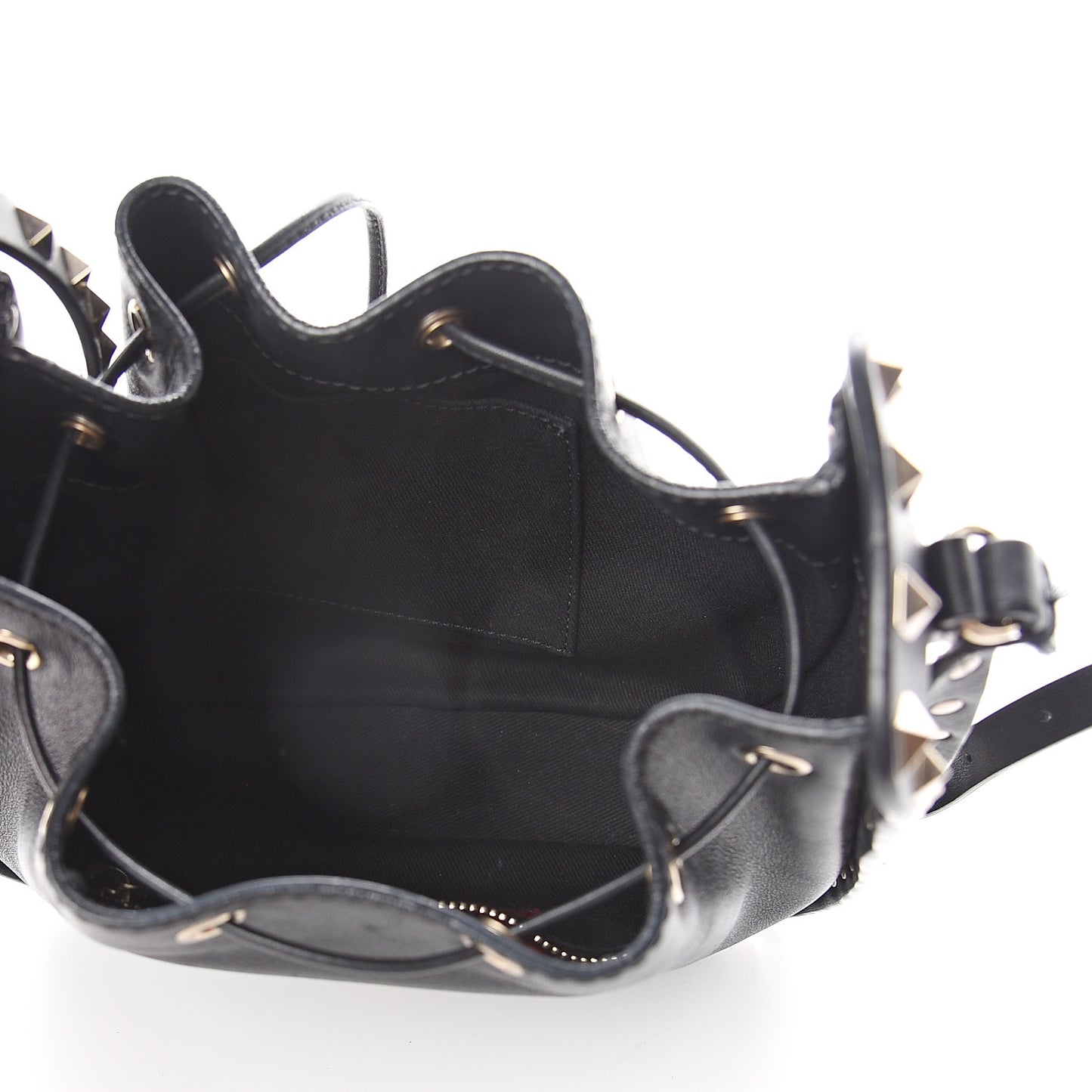 Vitello Rockstud Bucket Bag Black