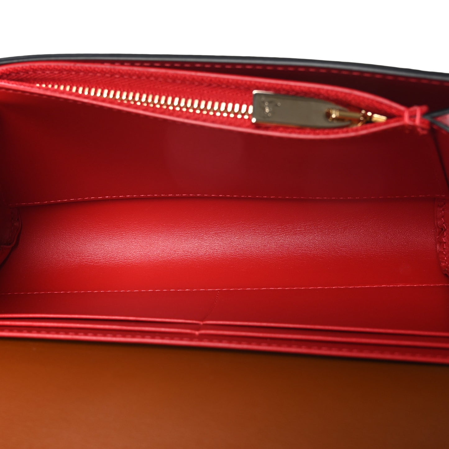 Grained Calfskin By My Side Wallet On Chain Cuoio