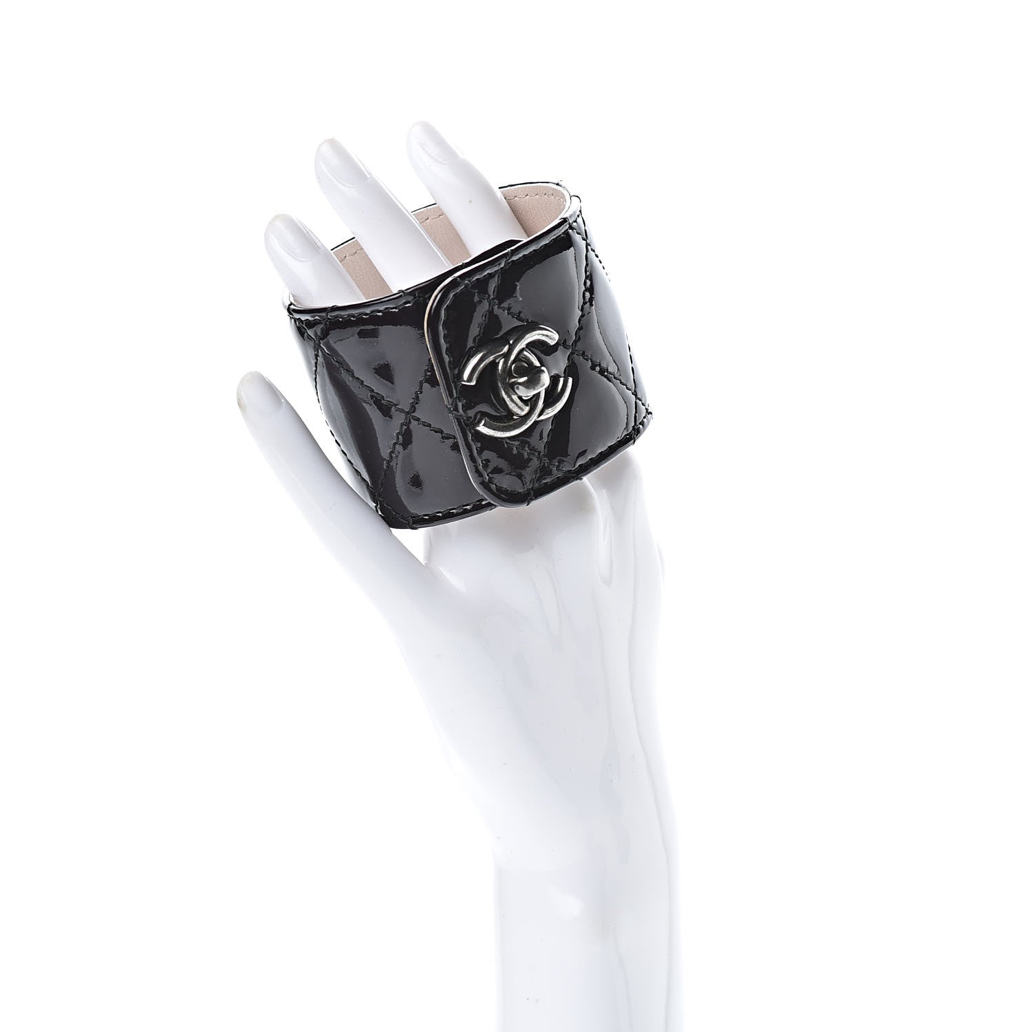 Chanel Patent Quilted CC Turnlock Cuff M Black 2 of 8