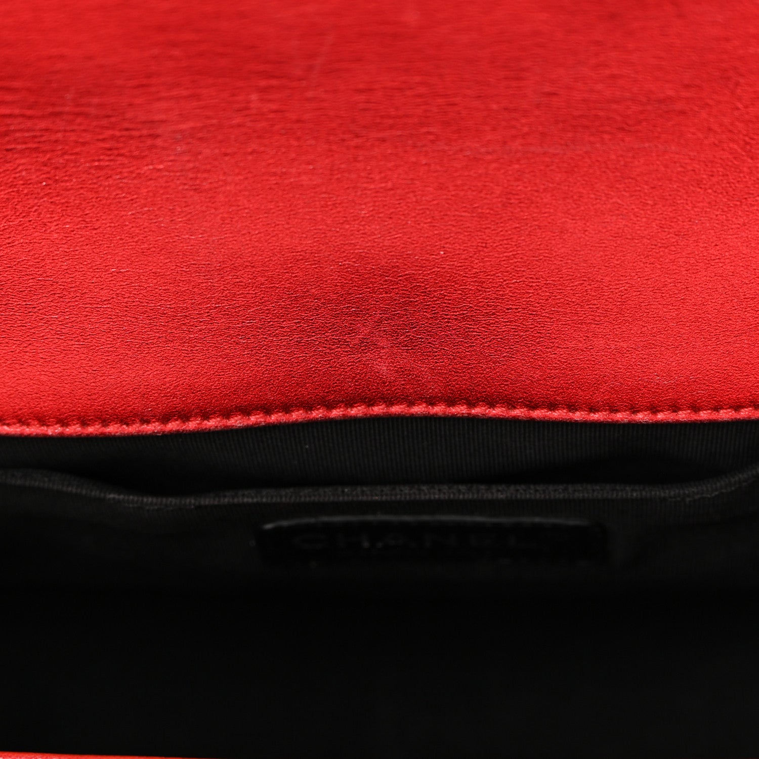 Chanel Metallic Patent Calfskin Quilted Medium Boy Flap Red 13 of 20