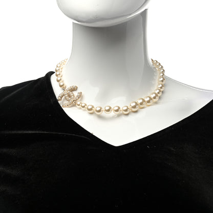 Chanel Pearl CC 100th Anniversary Necklace Light Gold 2 of 5