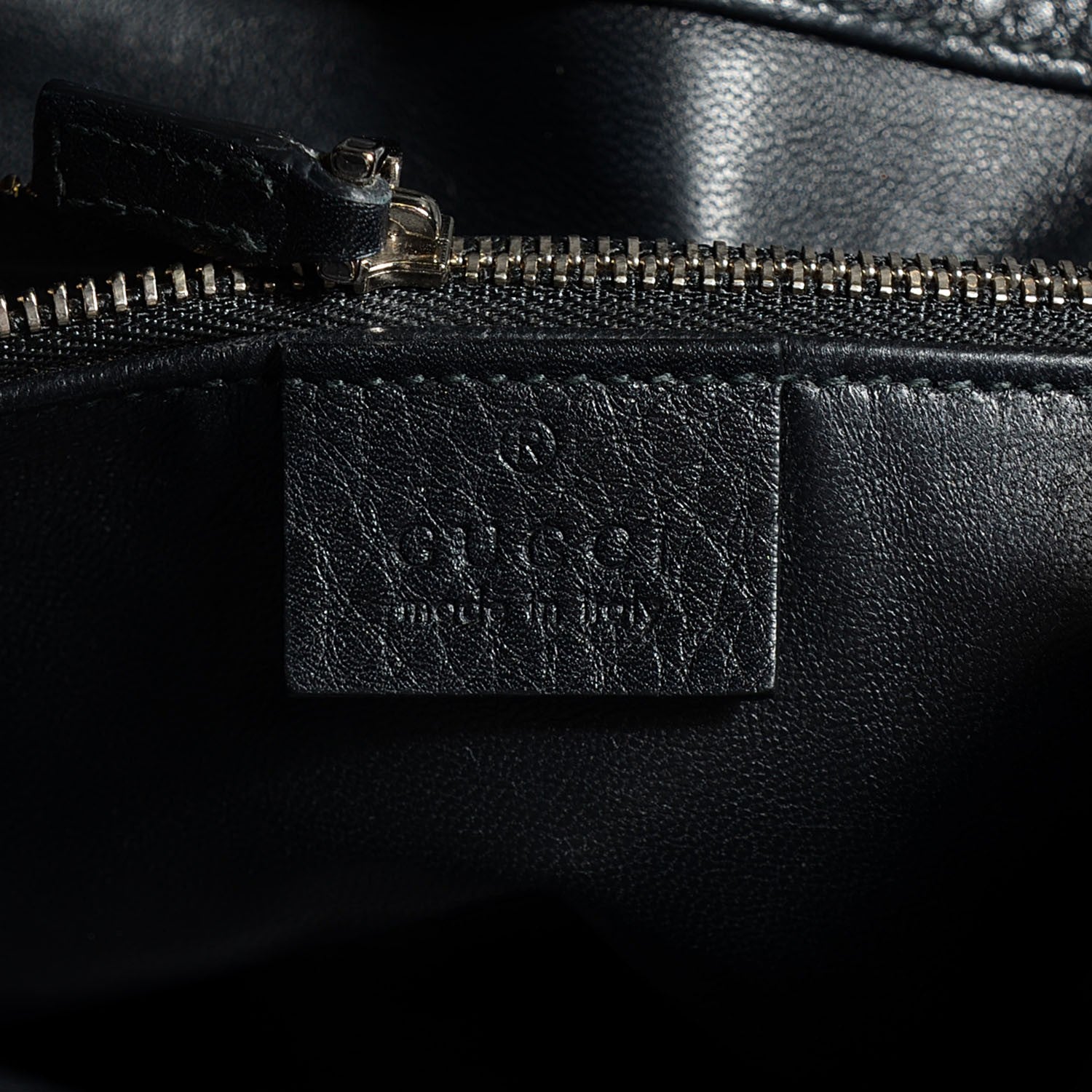 Gucci Grained Calfskin Studded Ramble Medium Tote Black 6 of 7