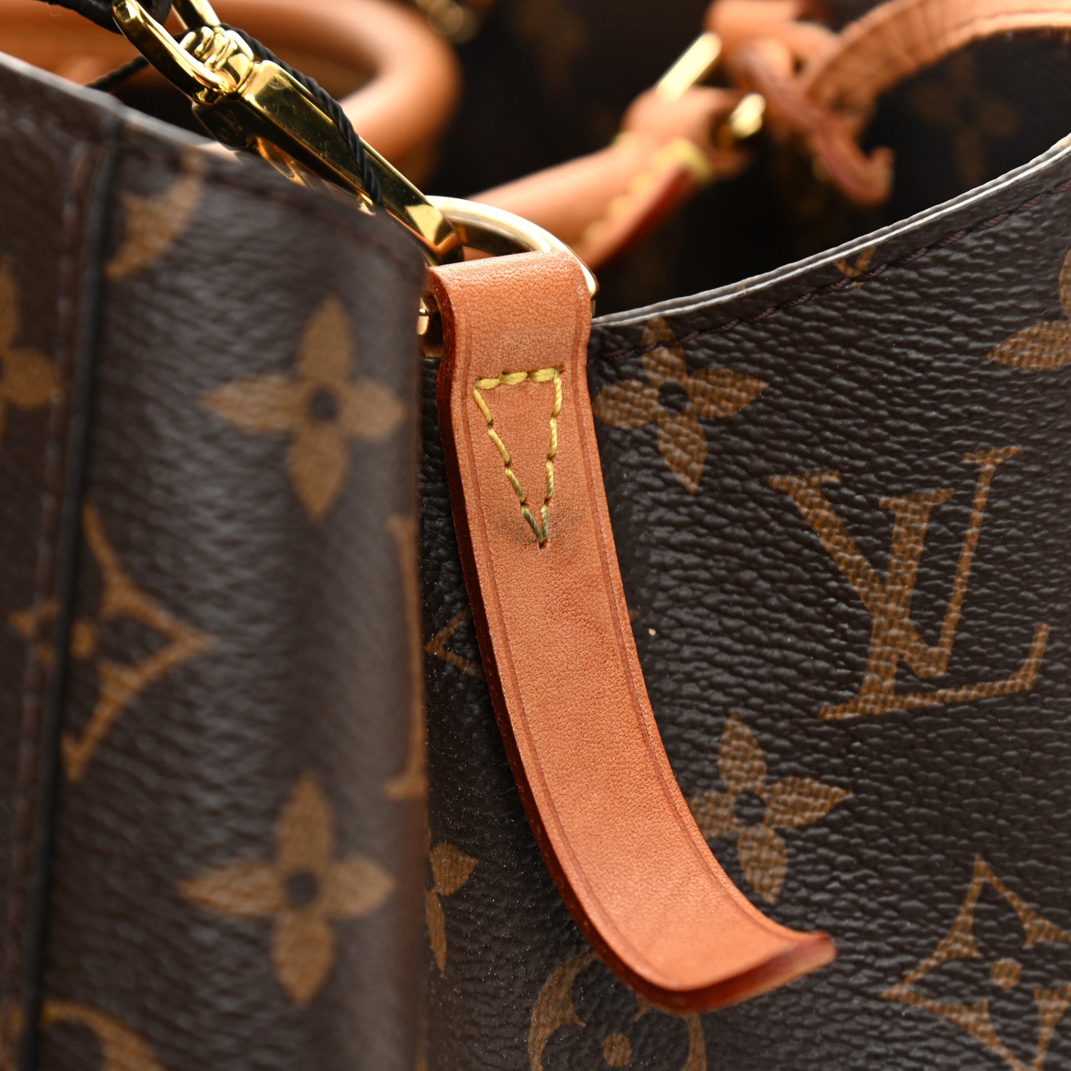 Louis Vuitton Monogram Montaigne GM 13 of 14