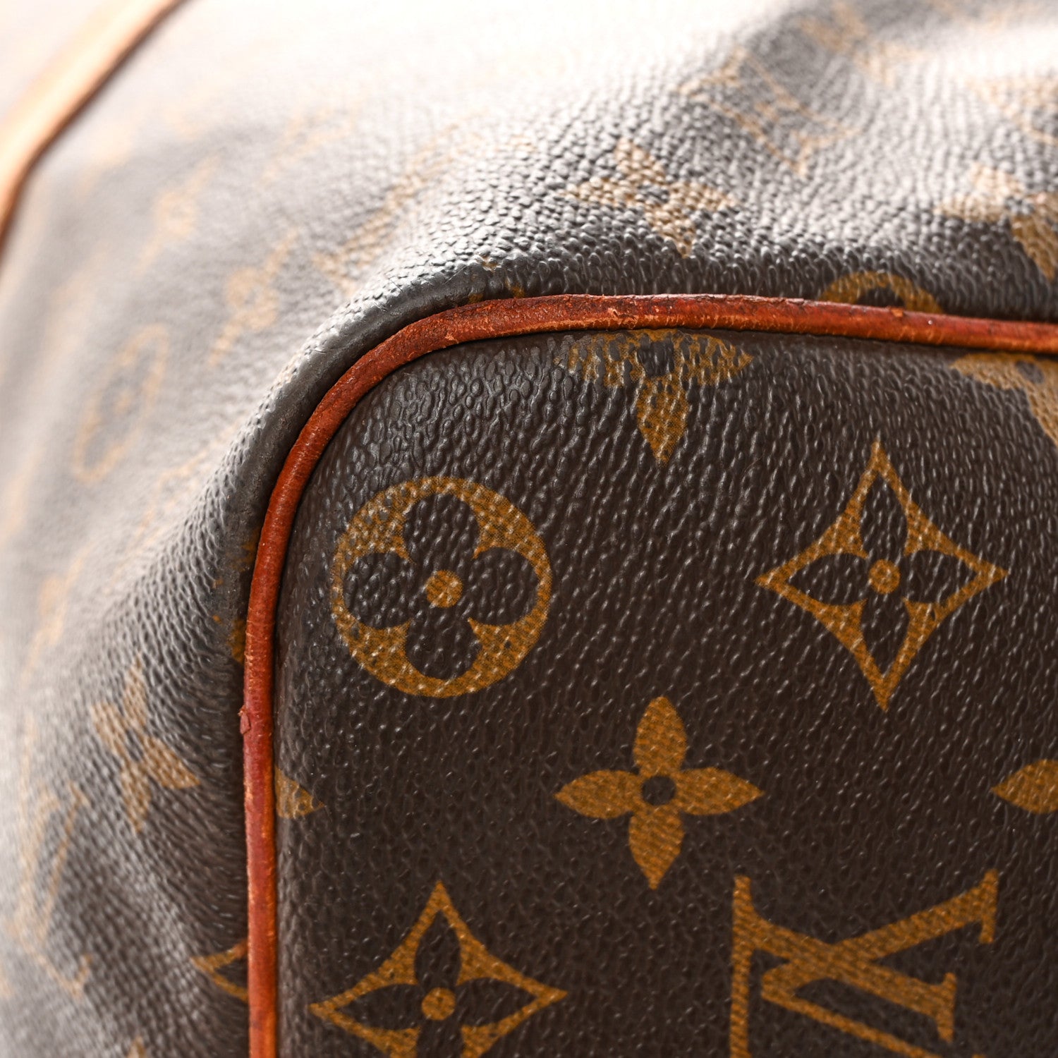 Louis Vuitton Monogram Keepall Bandouliere 45 26 of 29