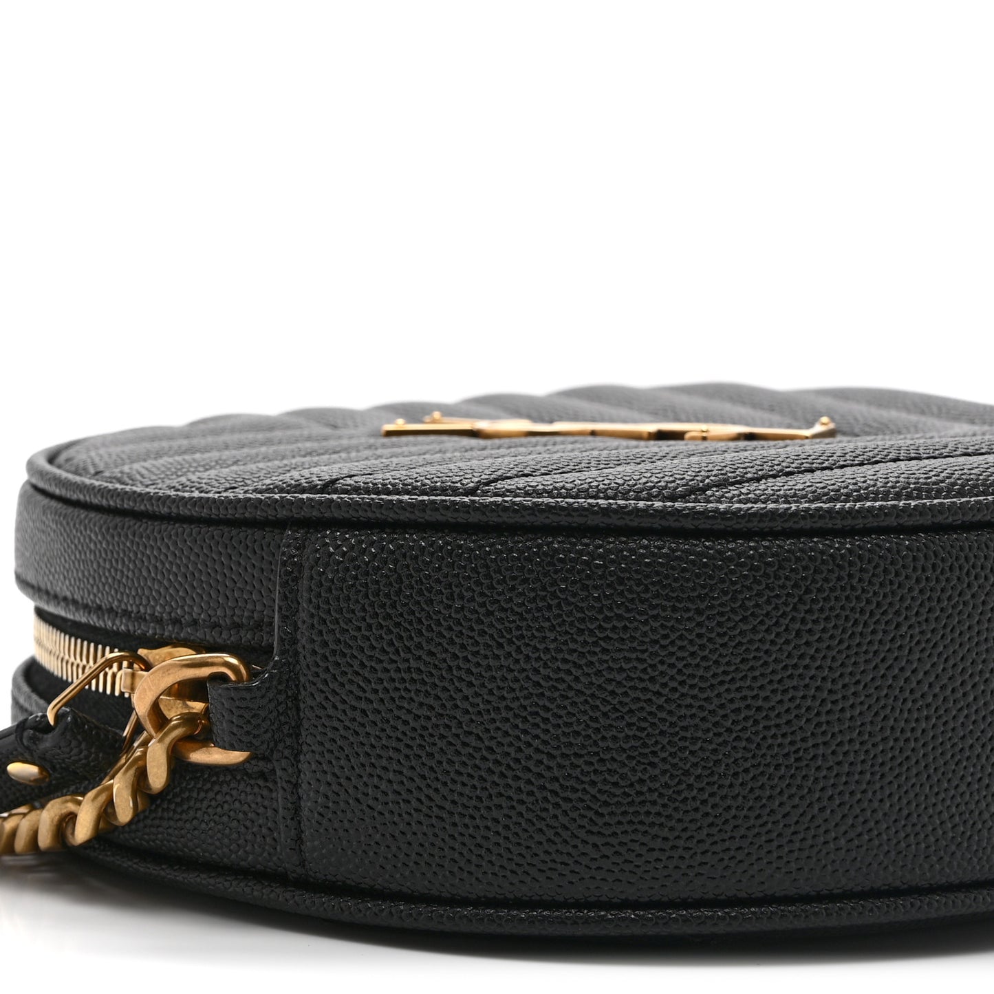 Grain De Poudre Matelasse Chevron Quilted Round Vinyle Camera Bag Black