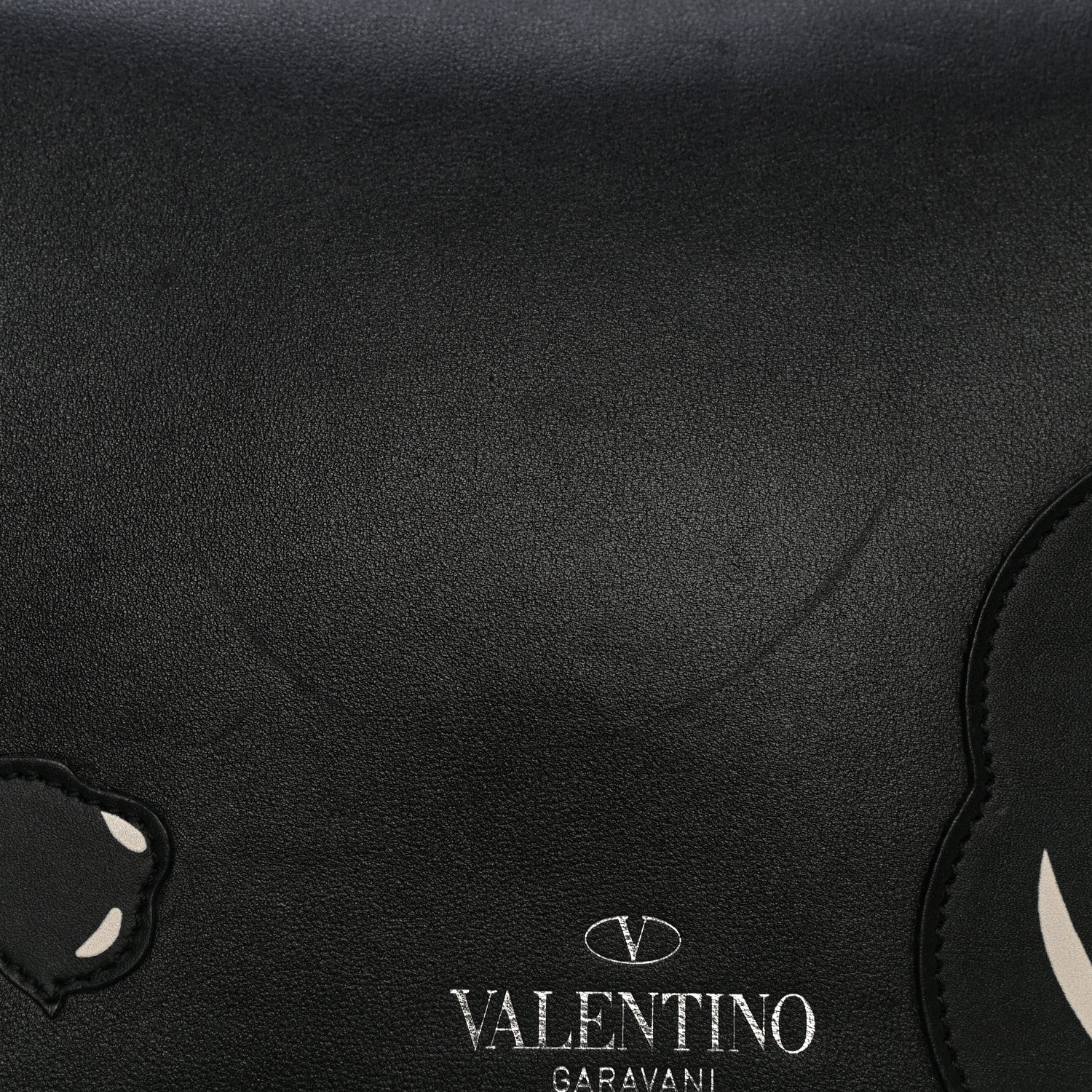 Valentino Garavani Calfskin Panther Medium Guitar Strap Rockstud Rolling Flap Saddle Bag Black 13 of 19