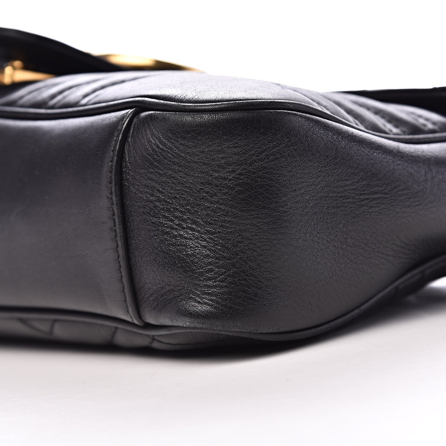 Calfskin Matelasse Medium GG Marmont Shoulder Bag Black