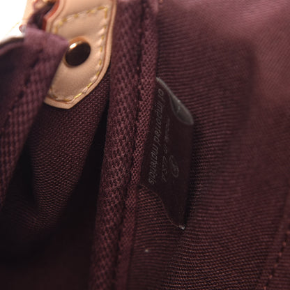 Louis Vuitton Monogram Favorite MM 7 of 11