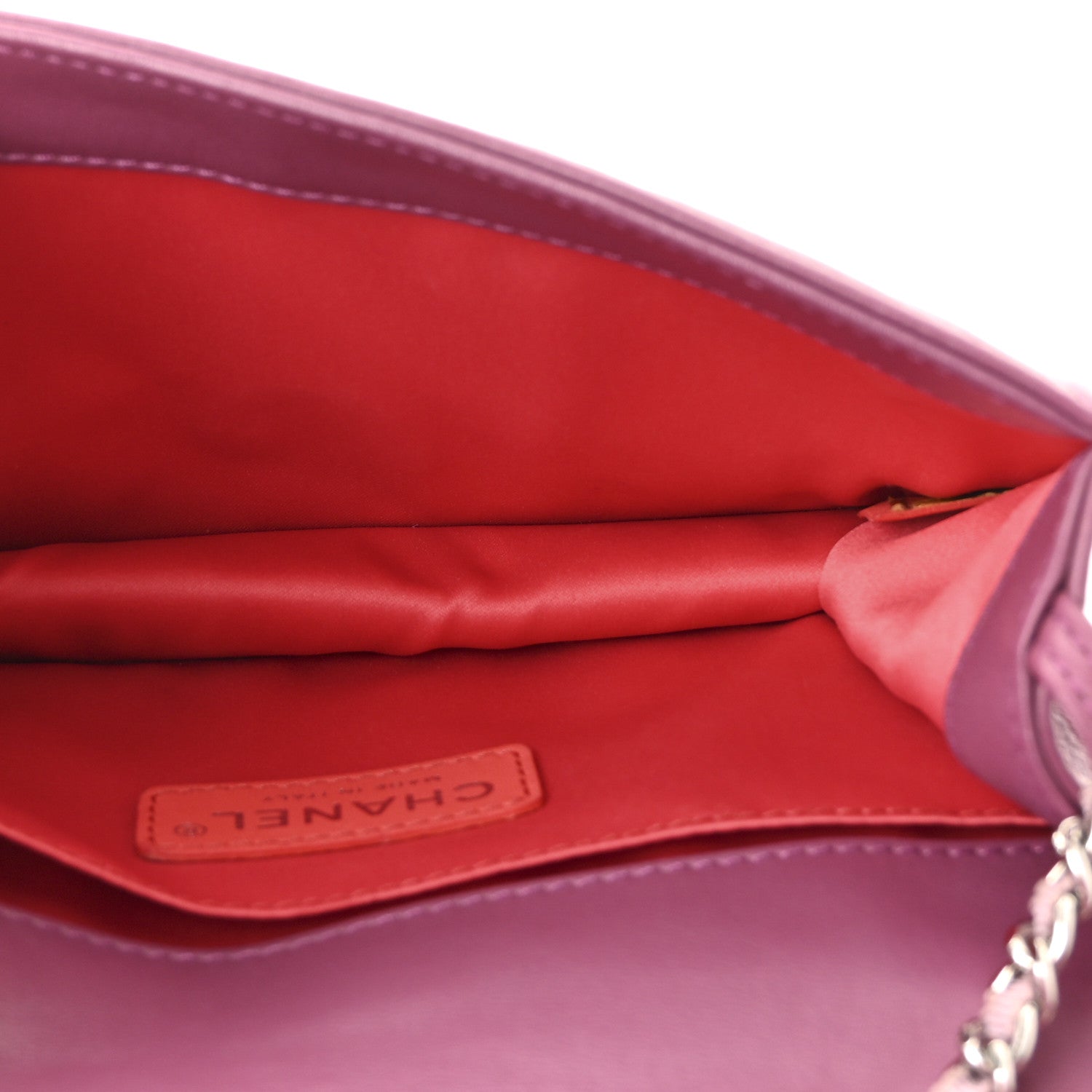 Chanel Vinyl Lipstick Flap Viole 5 of 9