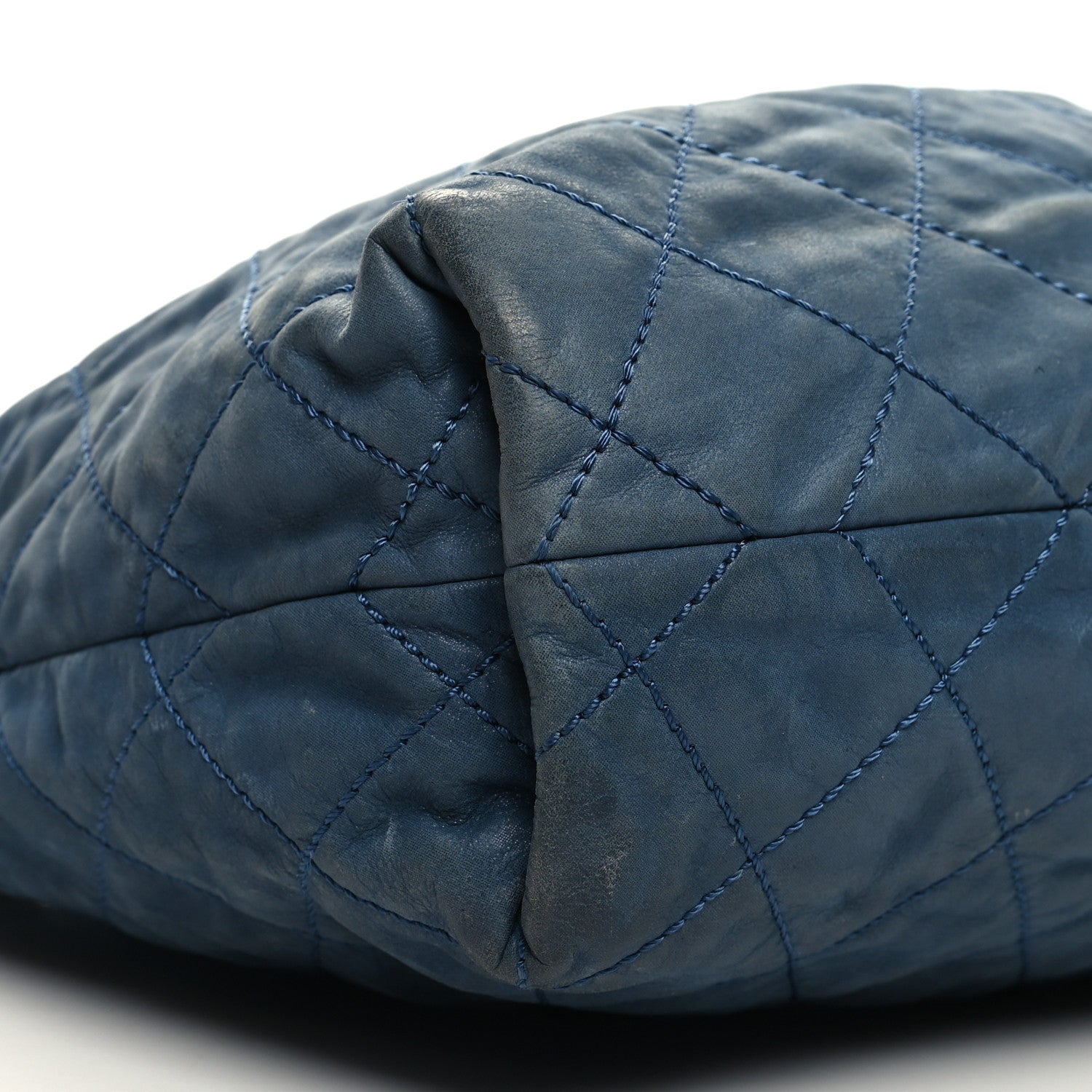 Chanel Iridescent Calfskin Quilted Daily Hobo Blue 9 of 12