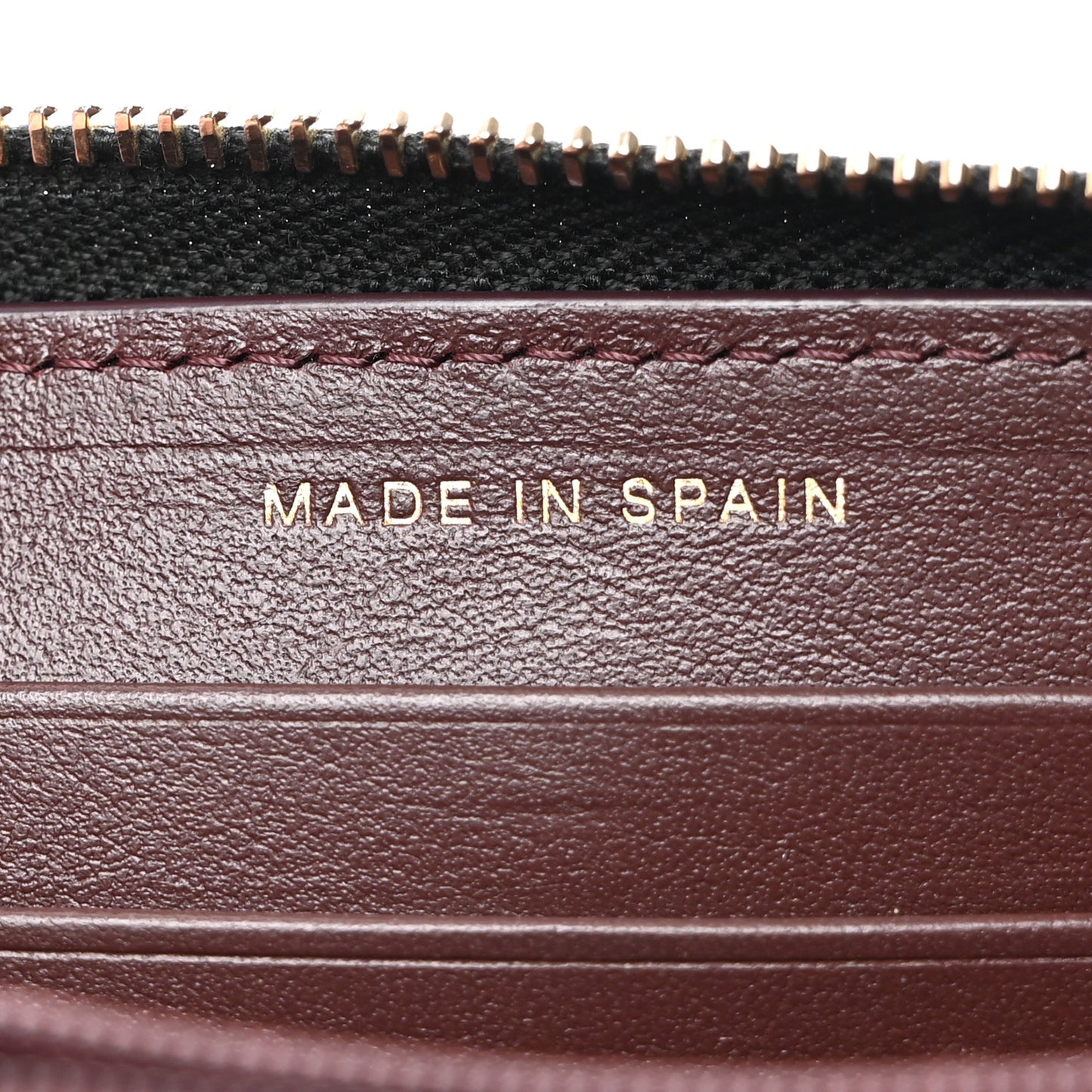 Caviar Quilted Medium Zip Around Wallet Black