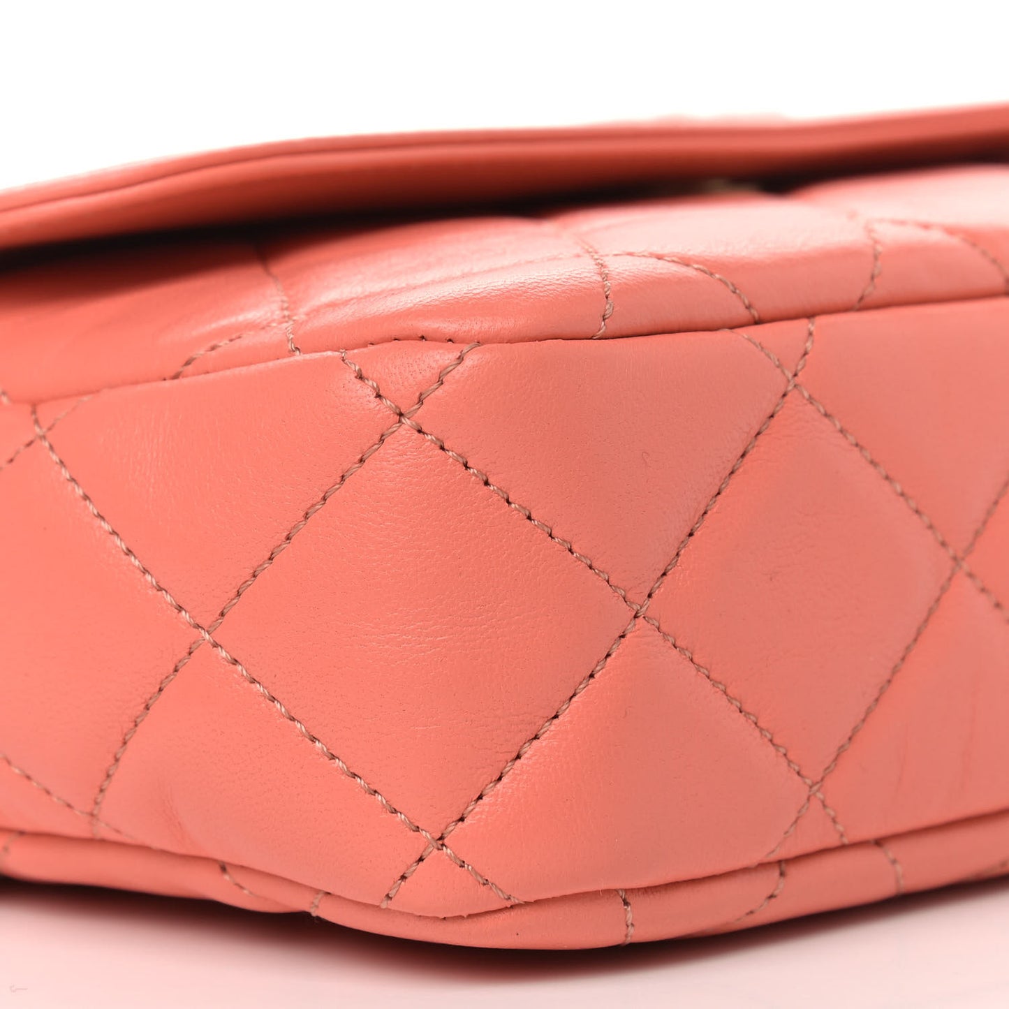 Lambskin Quilted Chain & Tassel Small Camera Case Pink