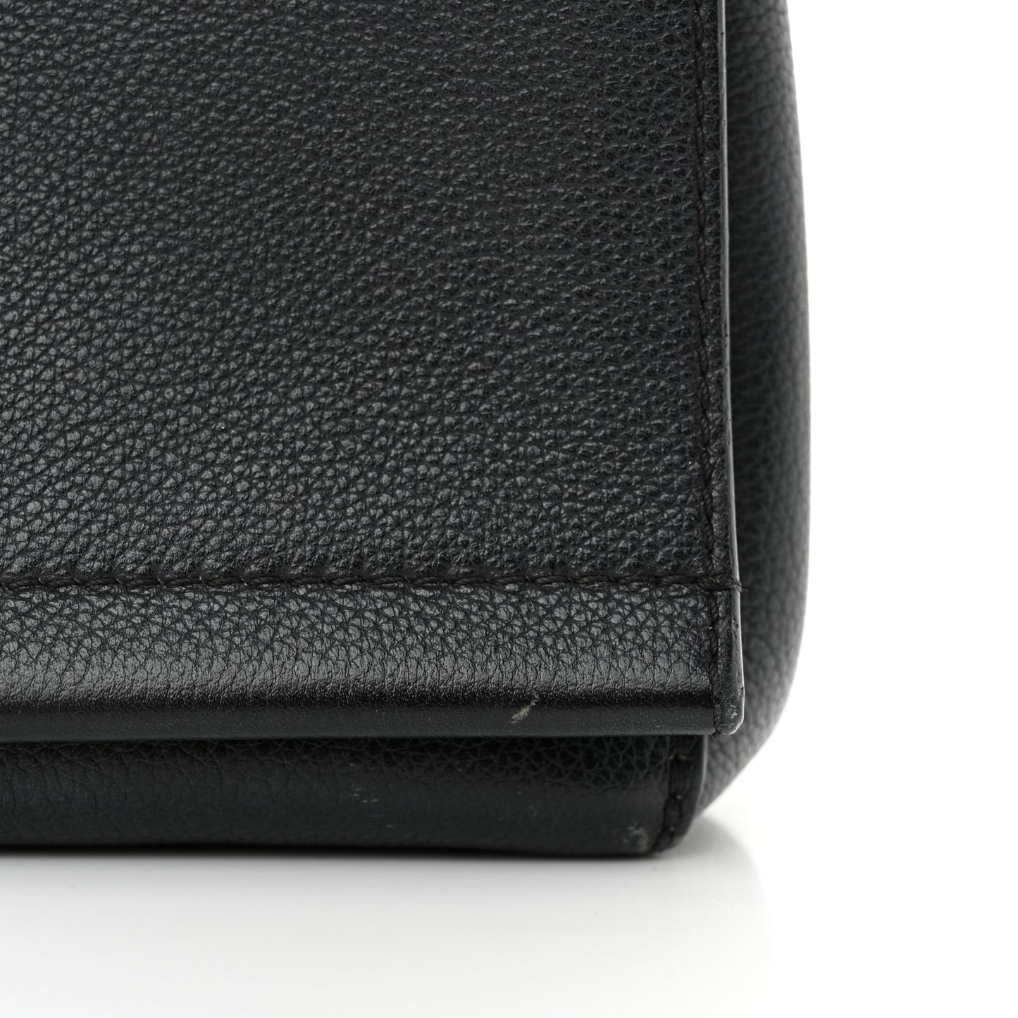 Calfskin Lockme II Chain Bag BB Black