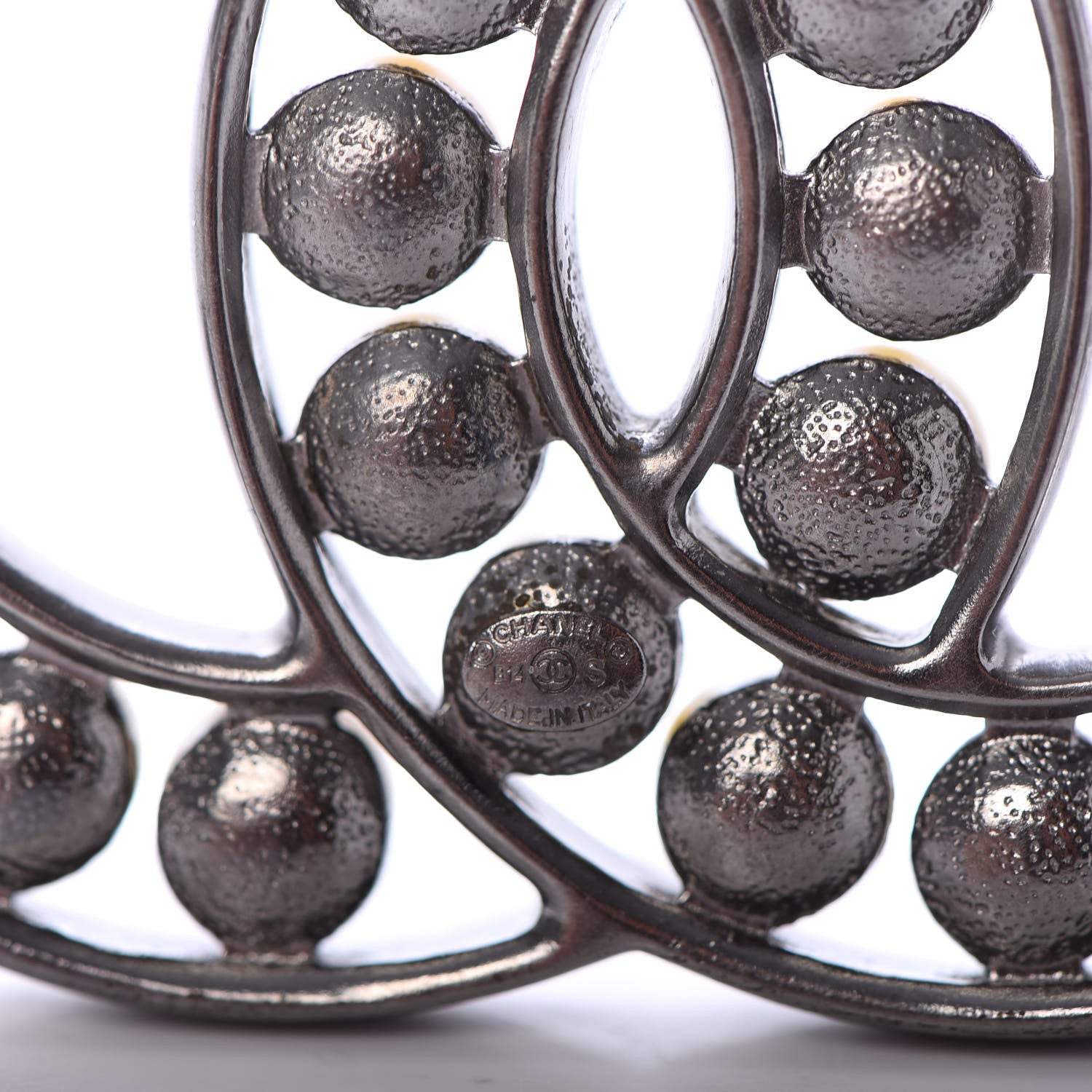 Chanel Pearl CC Brooch Silver 4 of 4