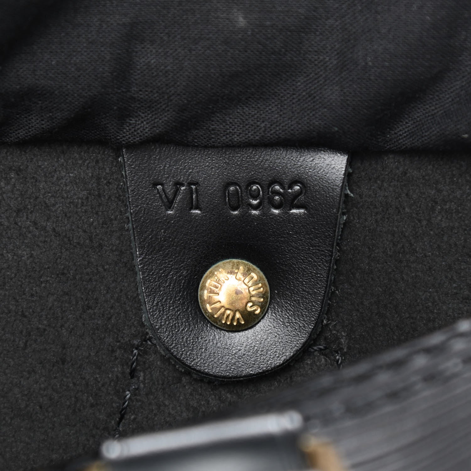 Louis Vuitton Epi Speedy 25 Black 9 of 9